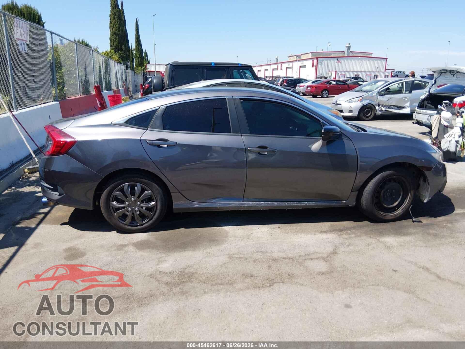 HONDA CIVIC 2017 - 2HGFC2F58HH565928