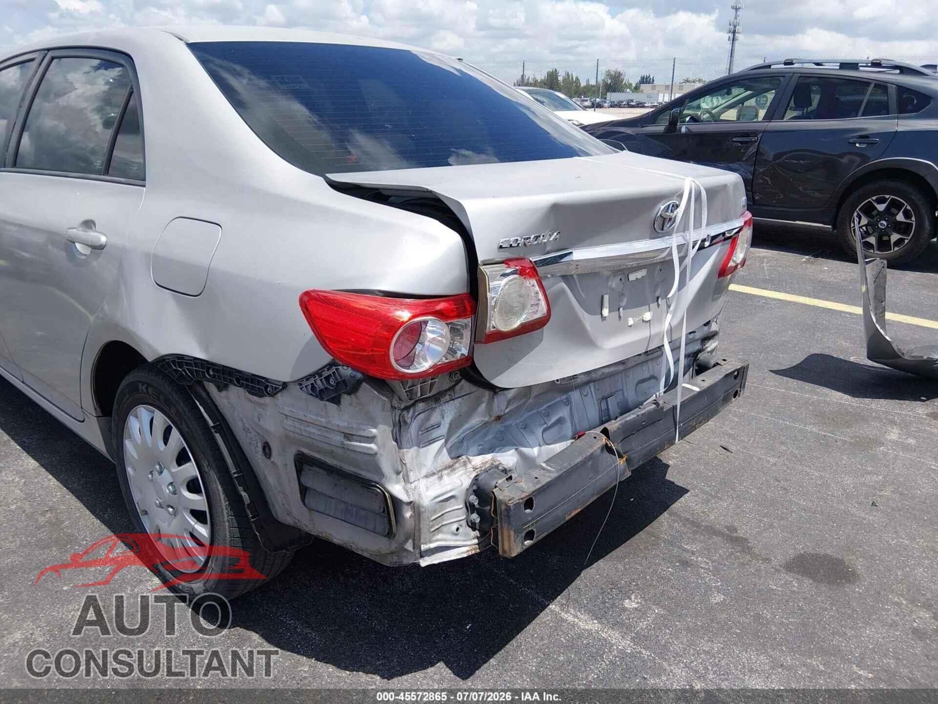 TOYOTA COROLLA 2012 - 2T1BU4EEXCC834733