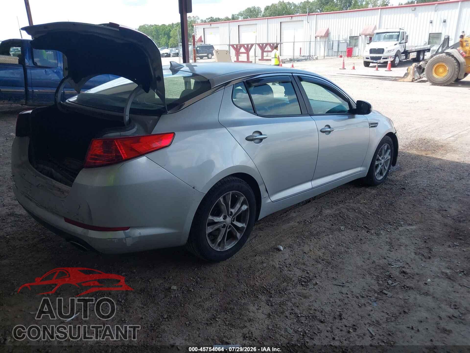 KIA OPTIMA 2013 - 5XXGM4A7XDG169131