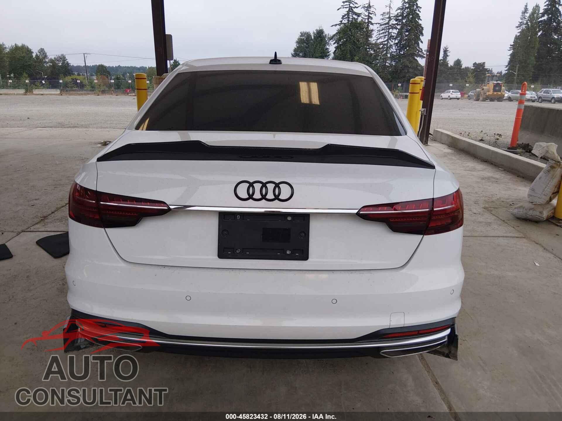 AUDI A4 2022 - WAUEAAF41NN009302