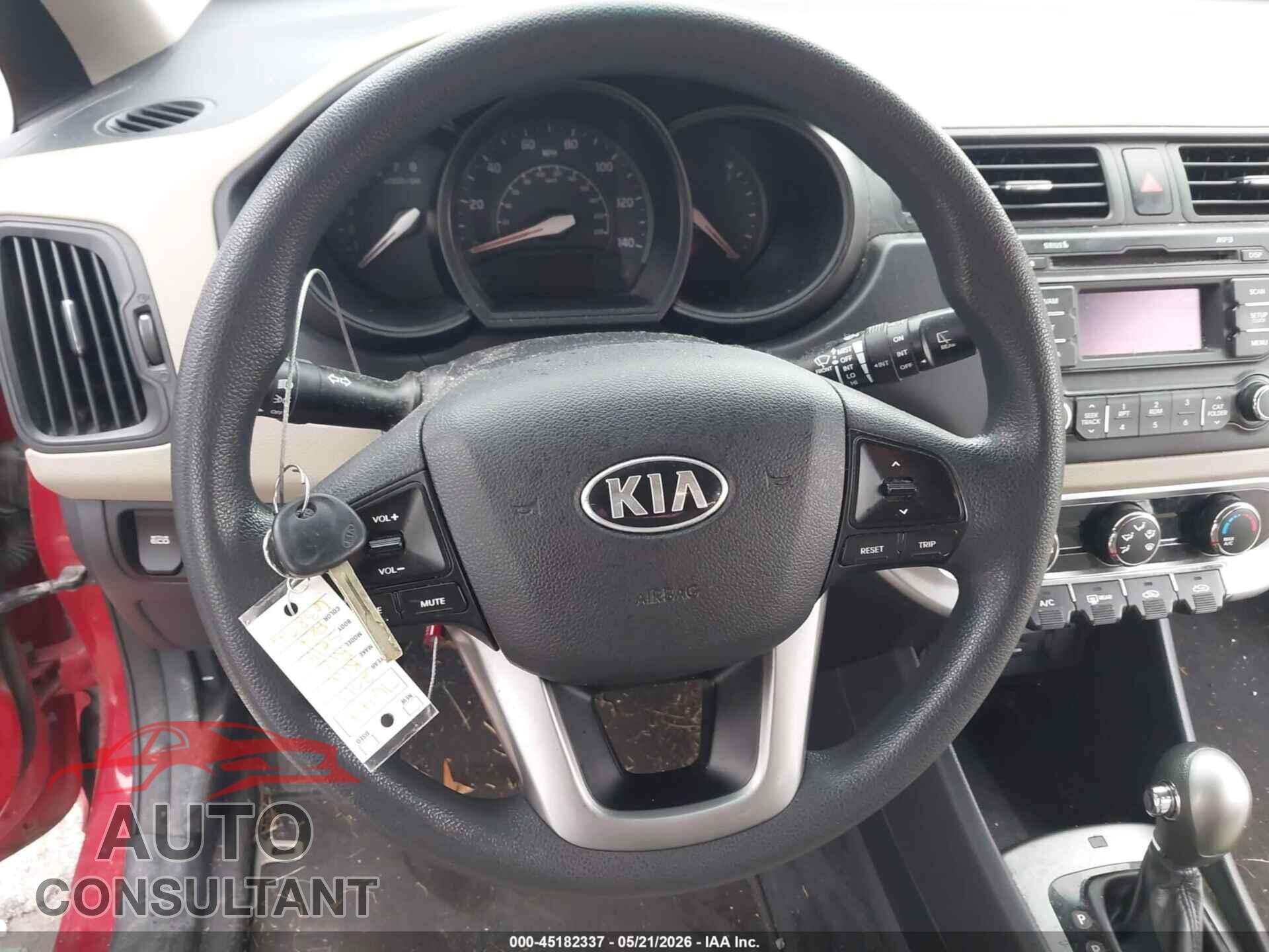 KIA RIO 2013 - KNADM5A34D6301074