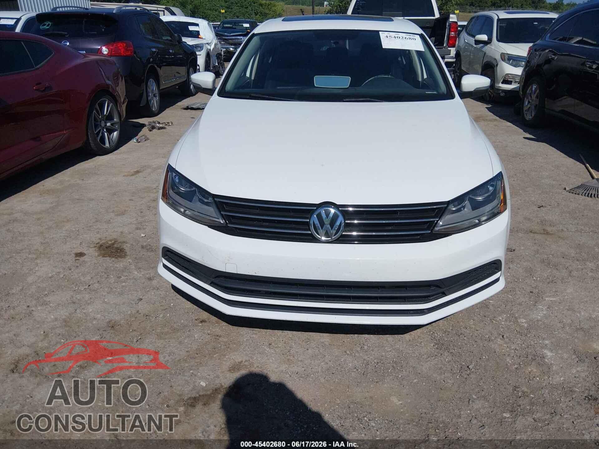 VOLKSWAGEN JETTA 2017 - 3VWDB7AJ1HM210074