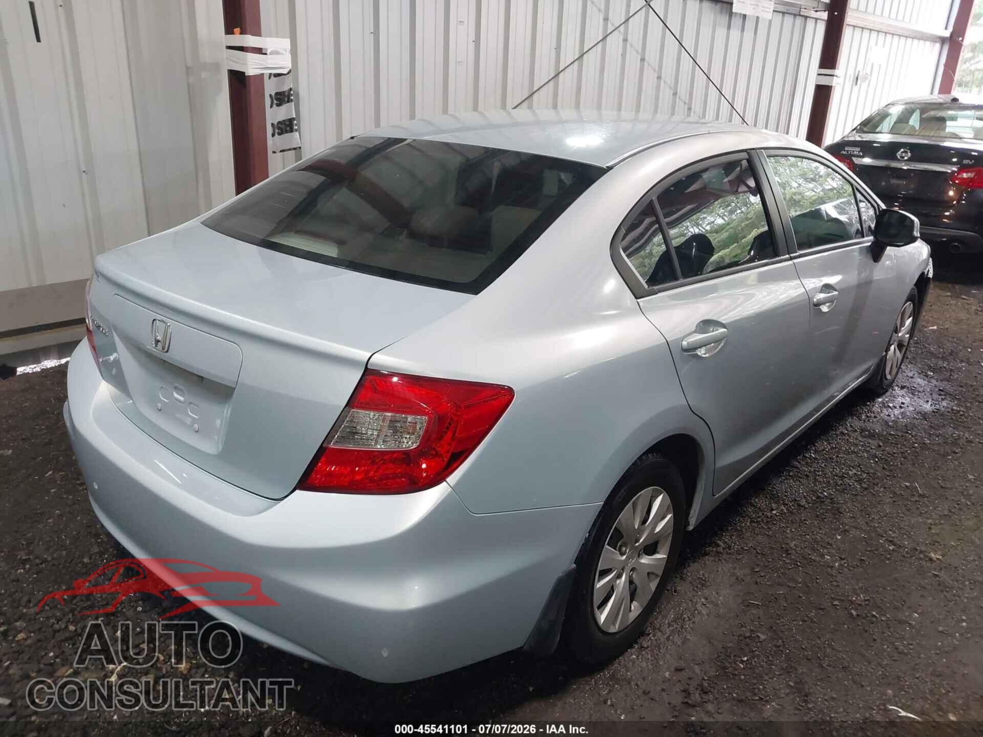 HONDA CIVIC 2012 - 2HGFB2F56CH551277