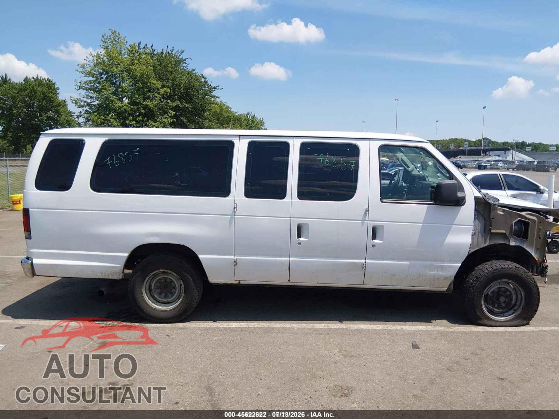 FORD E-350 SUPER DUTY 2013 - 1FBSS3BL5DDA61214