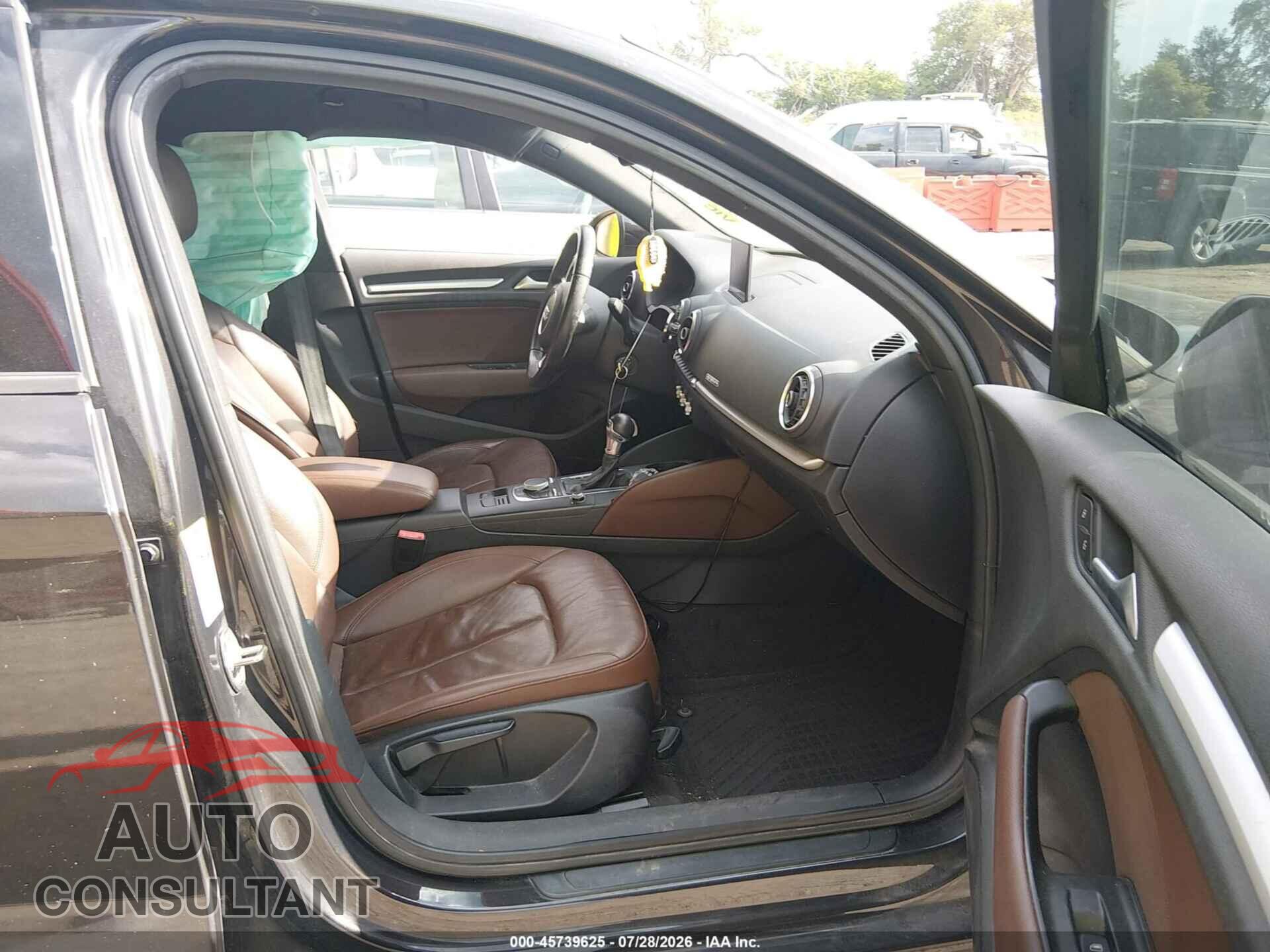 AUDI A3 2015 - WAUBFGFF2F1016566