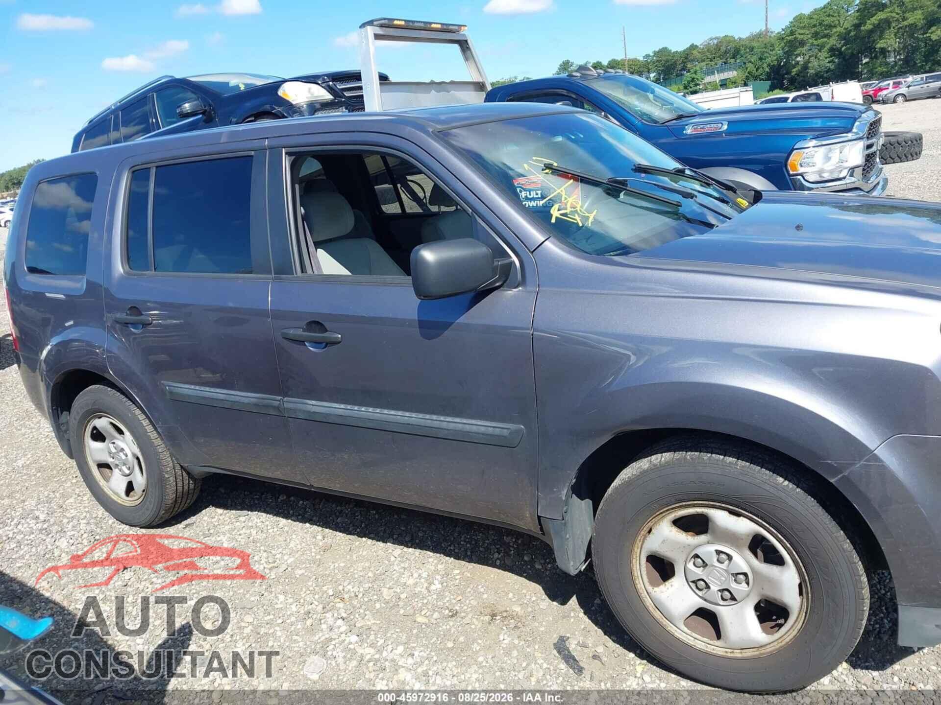HONDA PILOT 2015 - 5FNYF4H24FB071047
