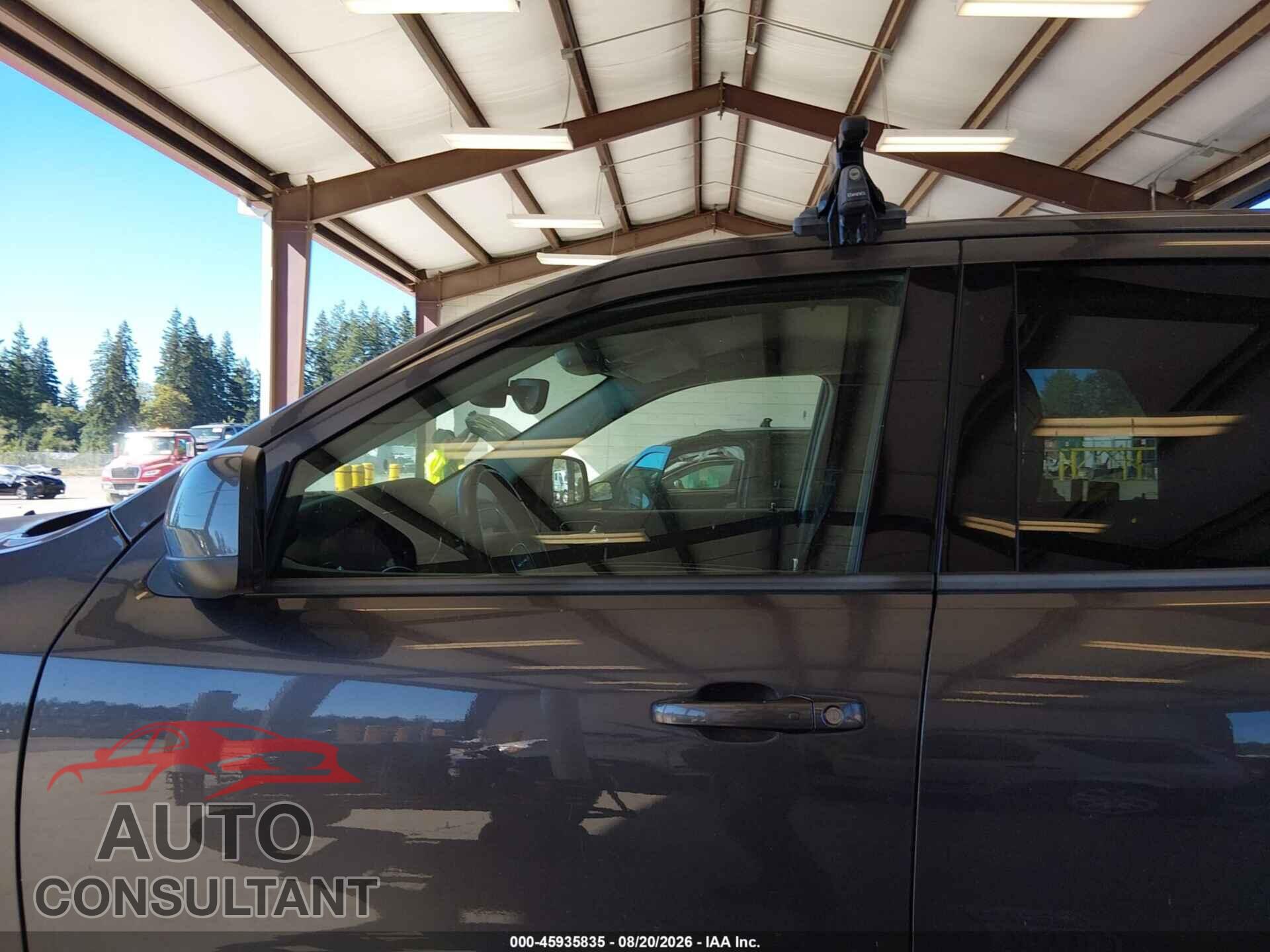 DODGE DURANGO 2018 - 1C4RDJAGXJC315675