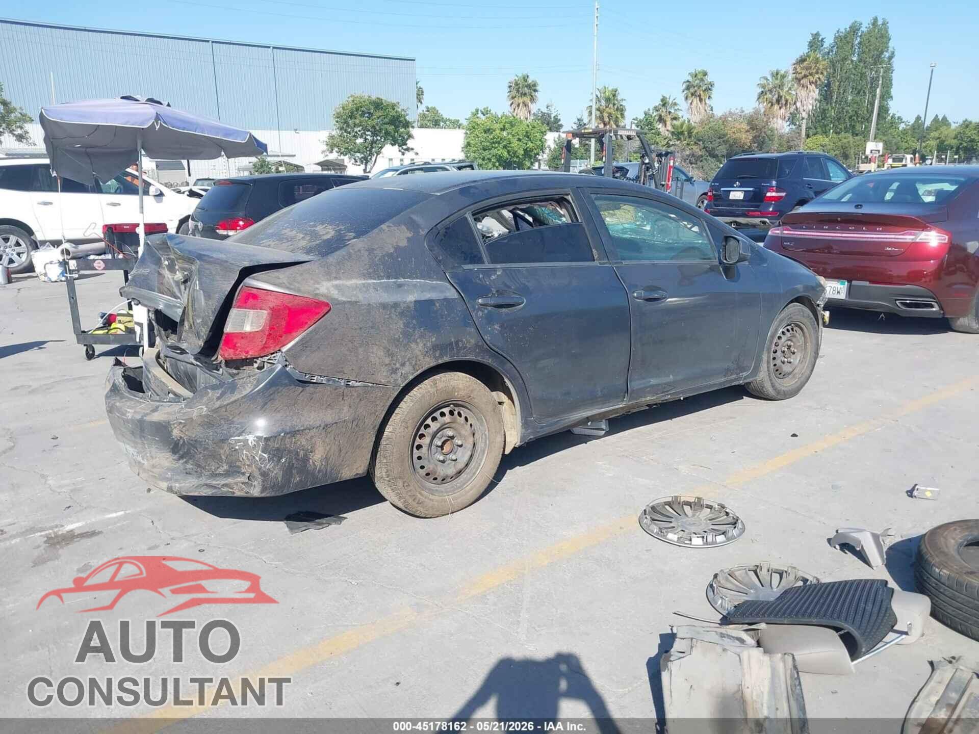 HONDA CIVIC 2012 - 2HGFB2F50CH330922