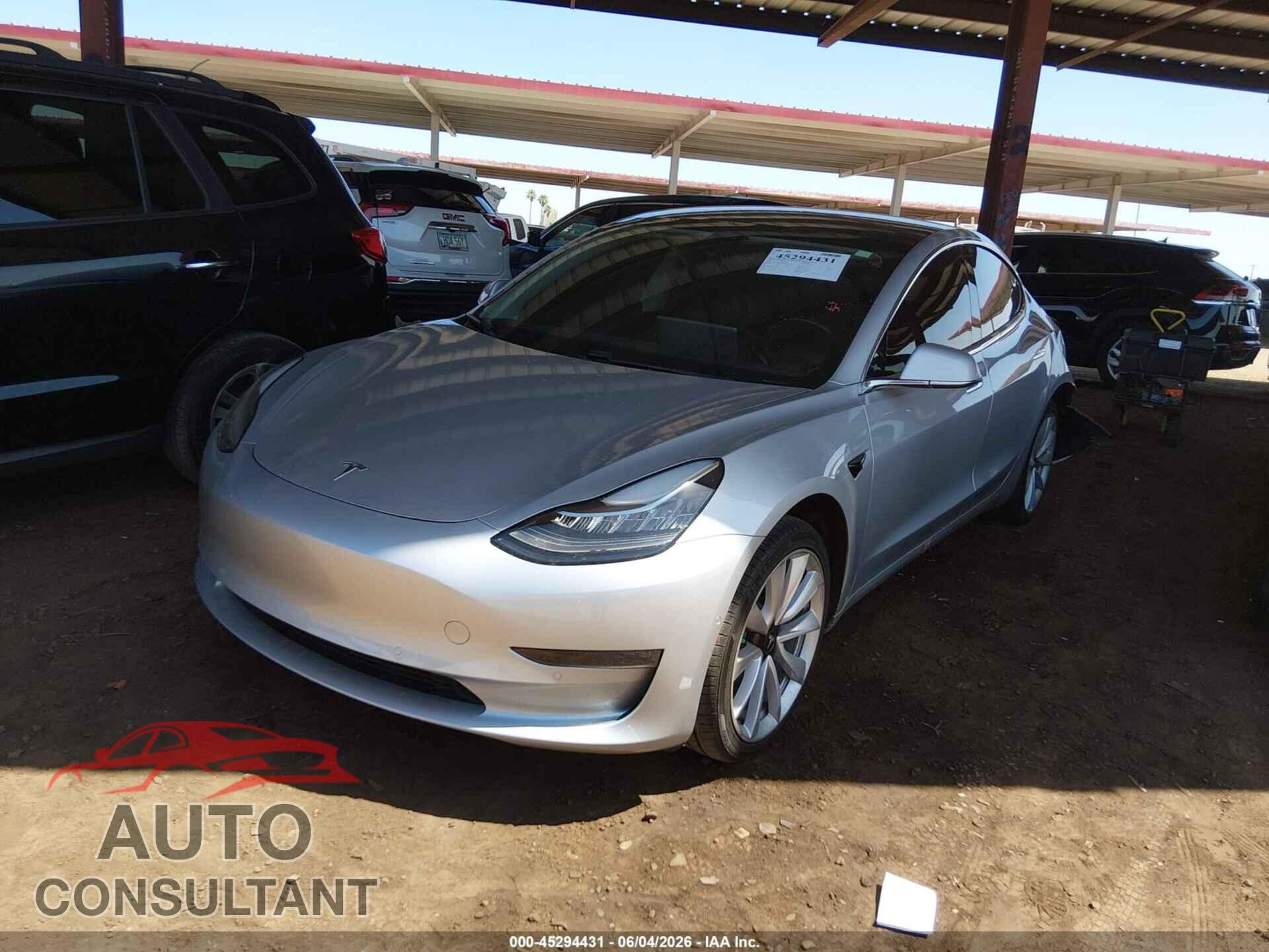 TESLA MODEL 3 2018 - 5YJ3E1EA5JF098466