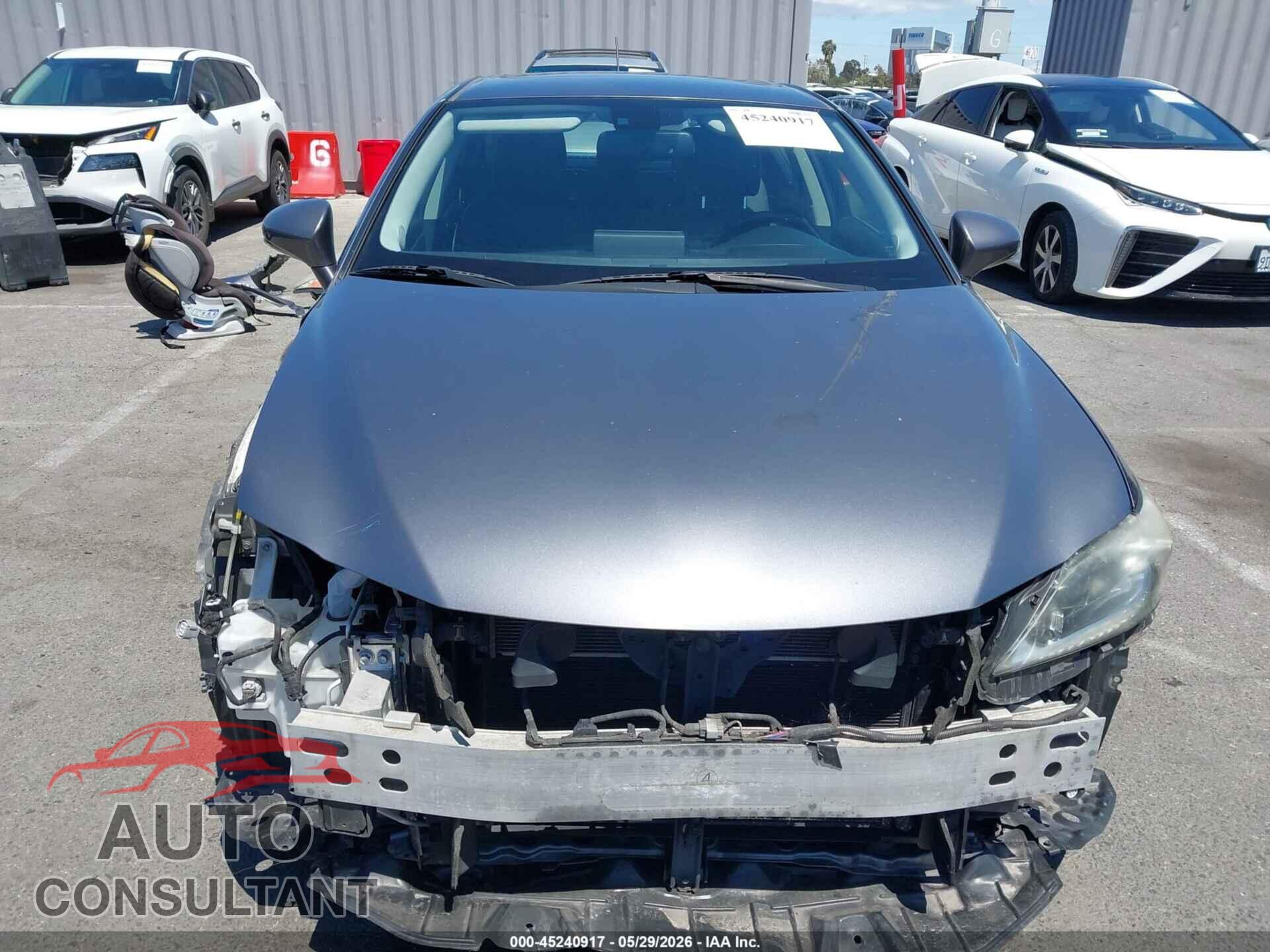 LEXUS CT 200H 2012 - JTHKD5BH2C2102467