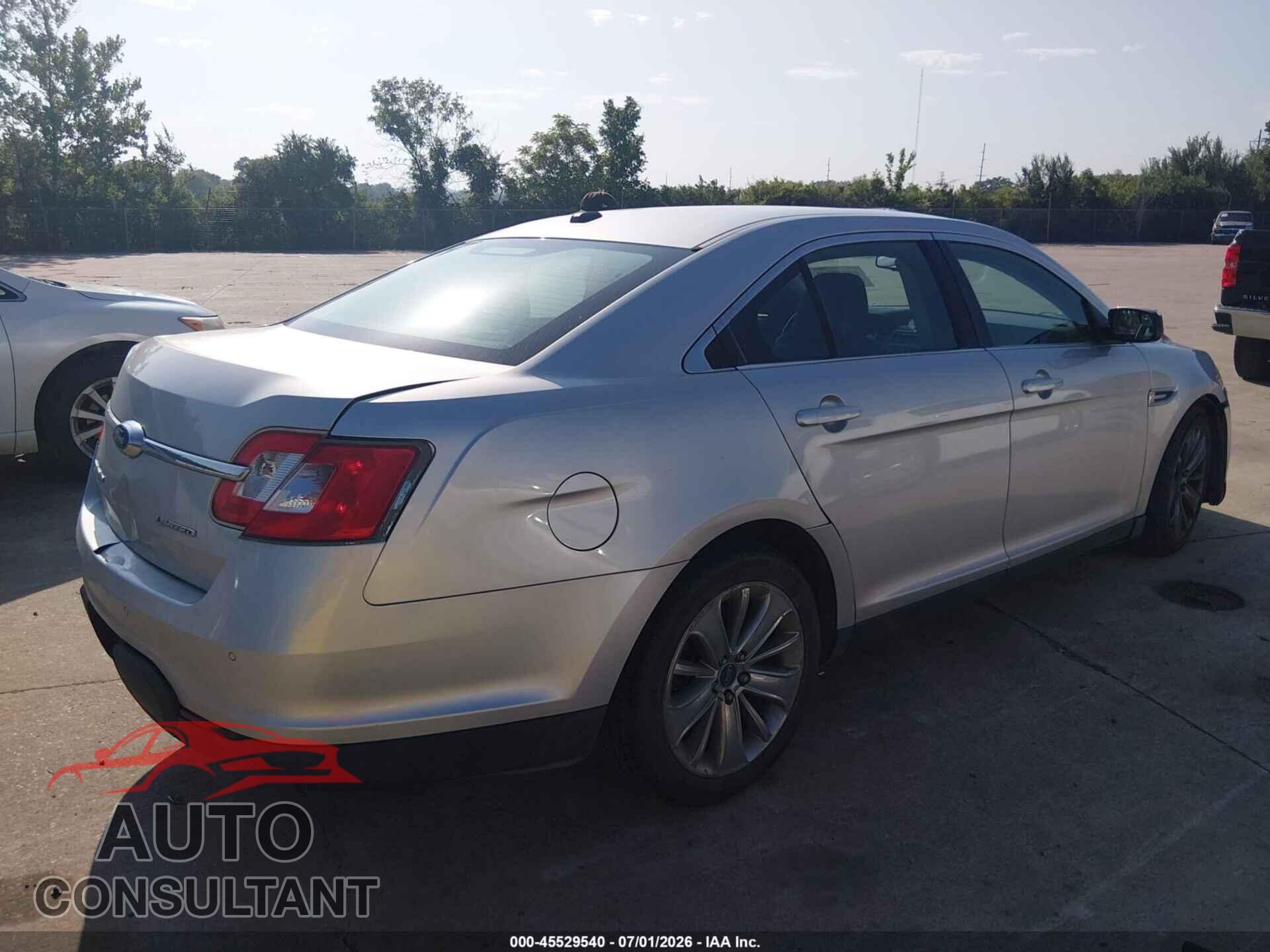 FORD TAURUS 2012 - 1FAHP2FW2CG127243