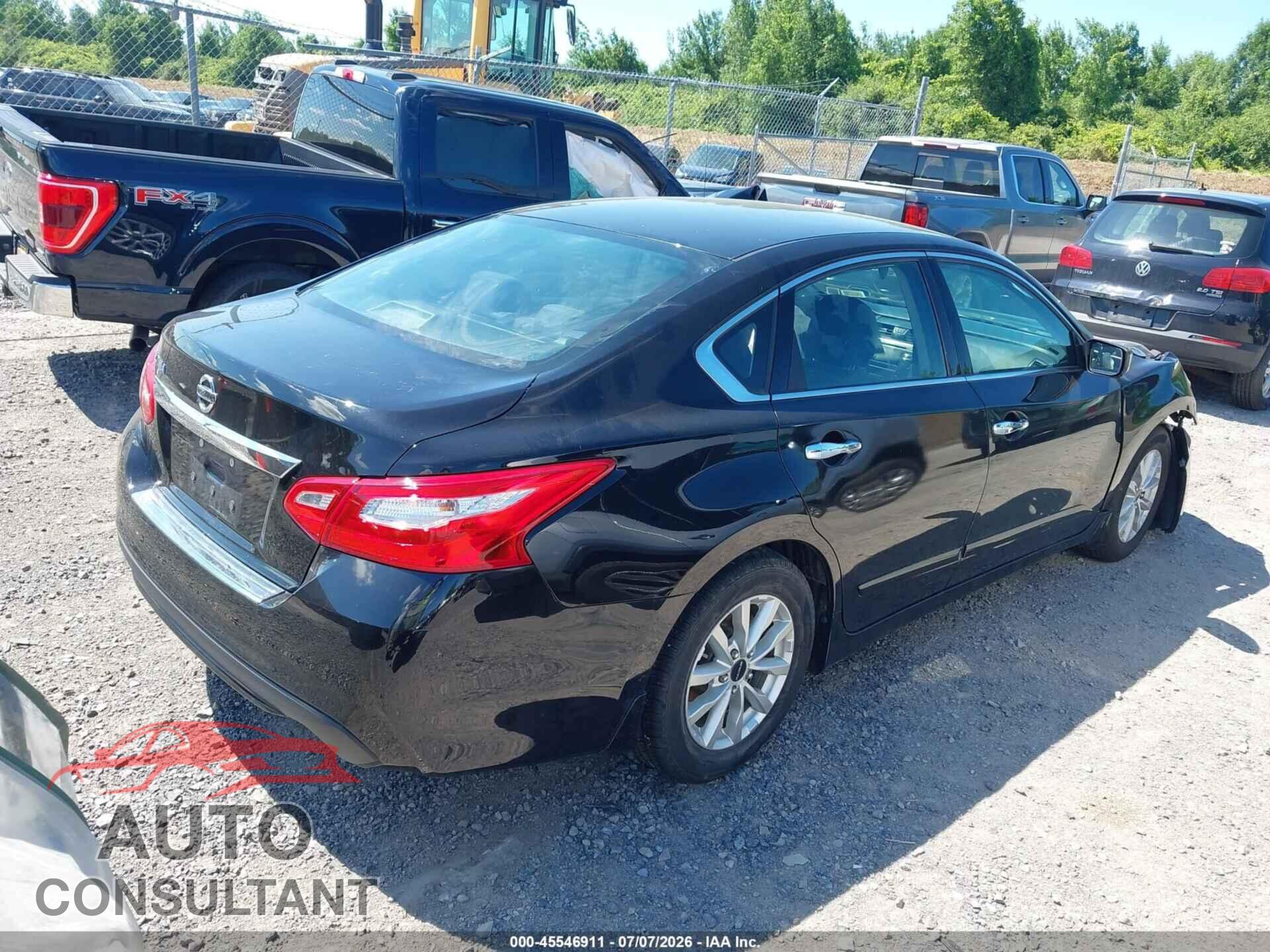 NISSAN ALTIMA 2017 - 1N4AL3AP9HC211237