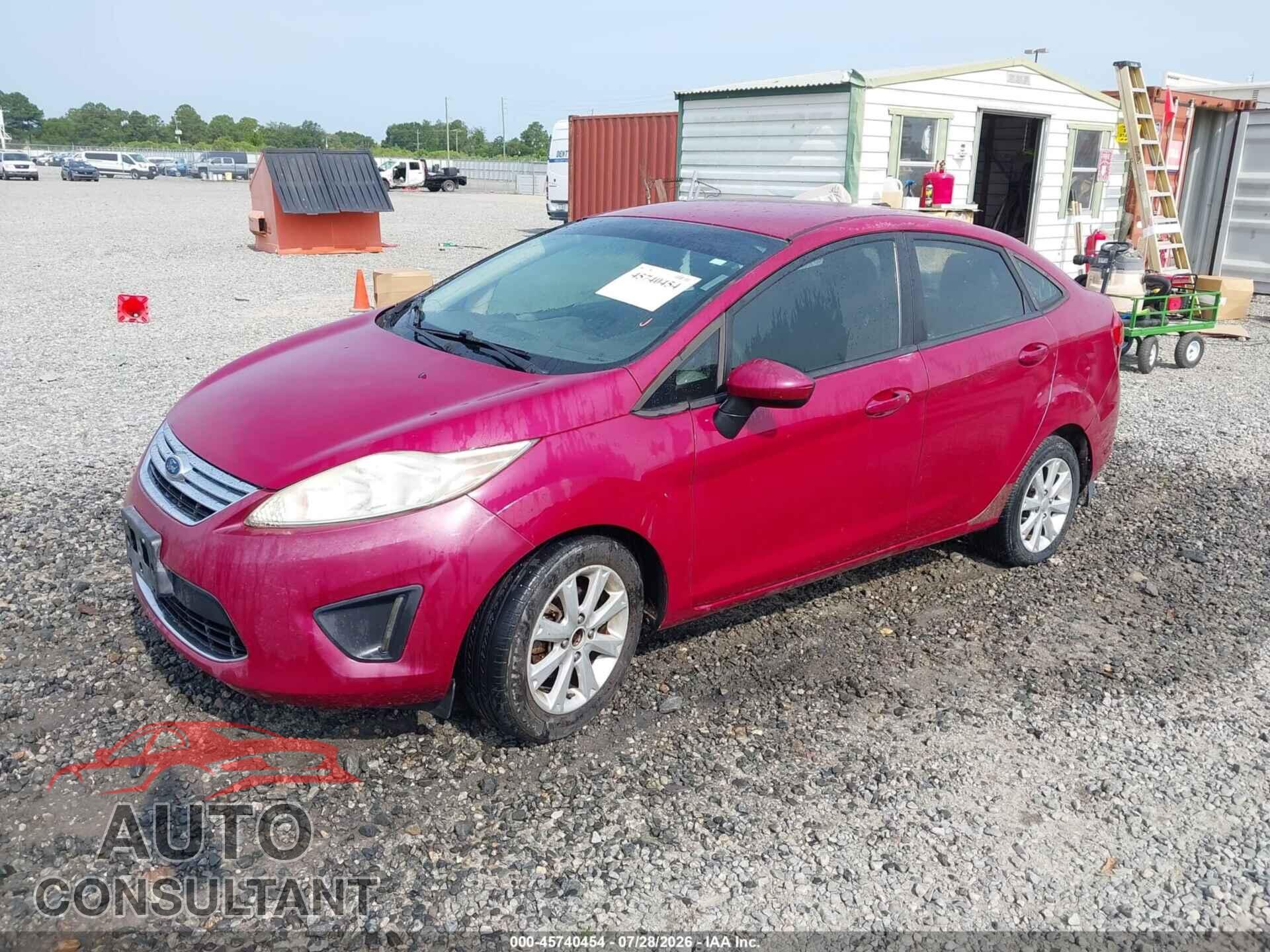 FORD FIESTA 2011 - 3FADP4BJ4BM153139