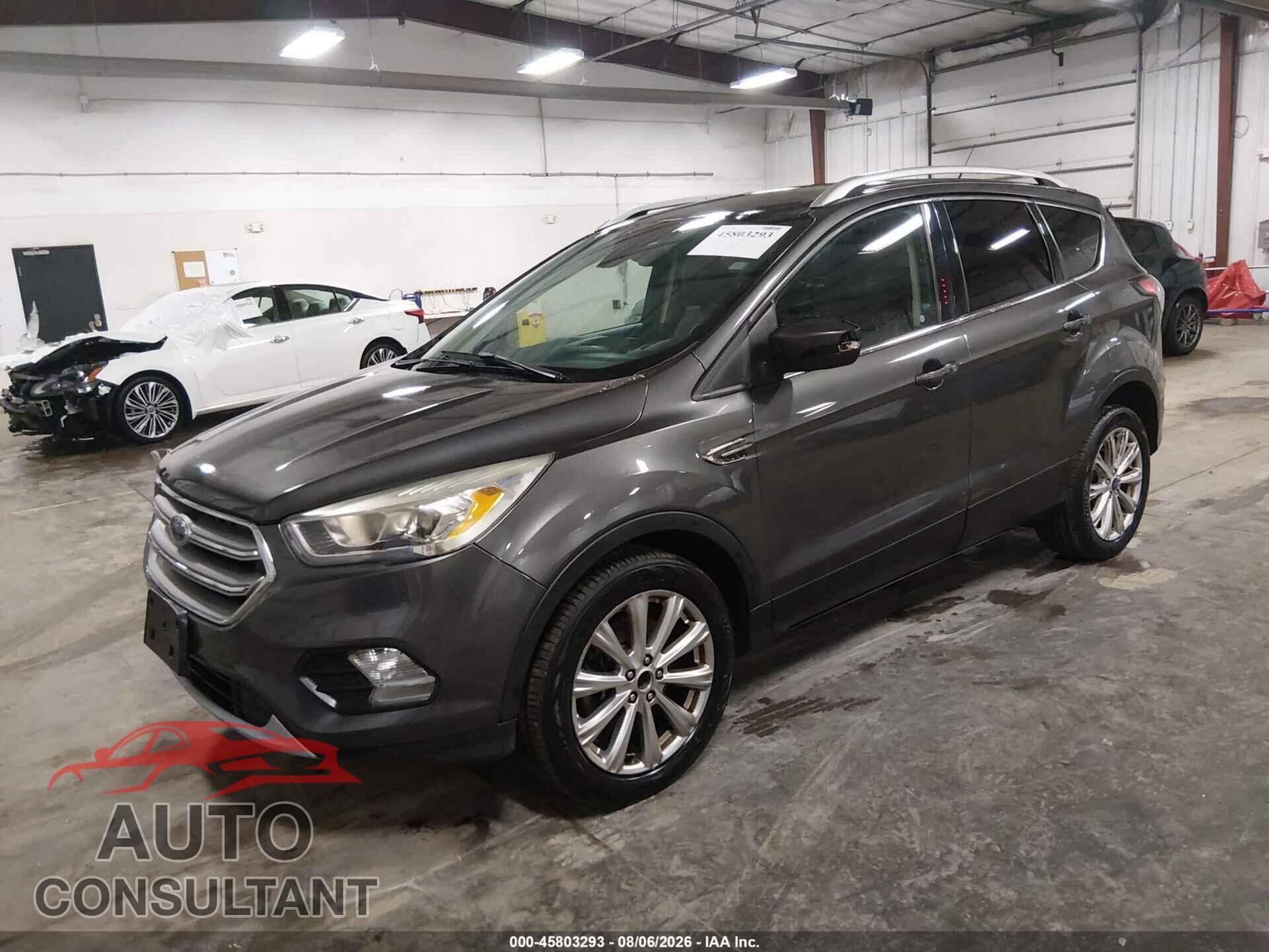 FORD ESCAPE 2017 - 1FMCU9J90HUB22098