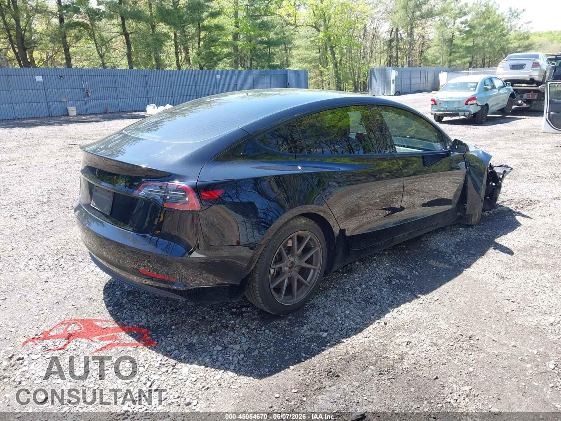 TESLA MODEL 3 2023 - 5YJ3E1EA4PF569676