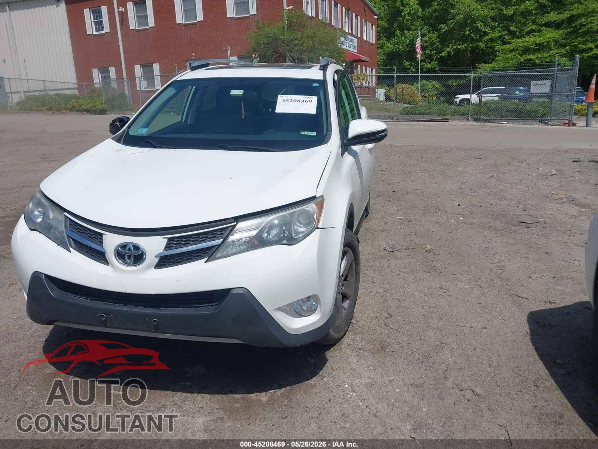 TOYOTA RAV4 2015 - JTMRFREV7FD104906