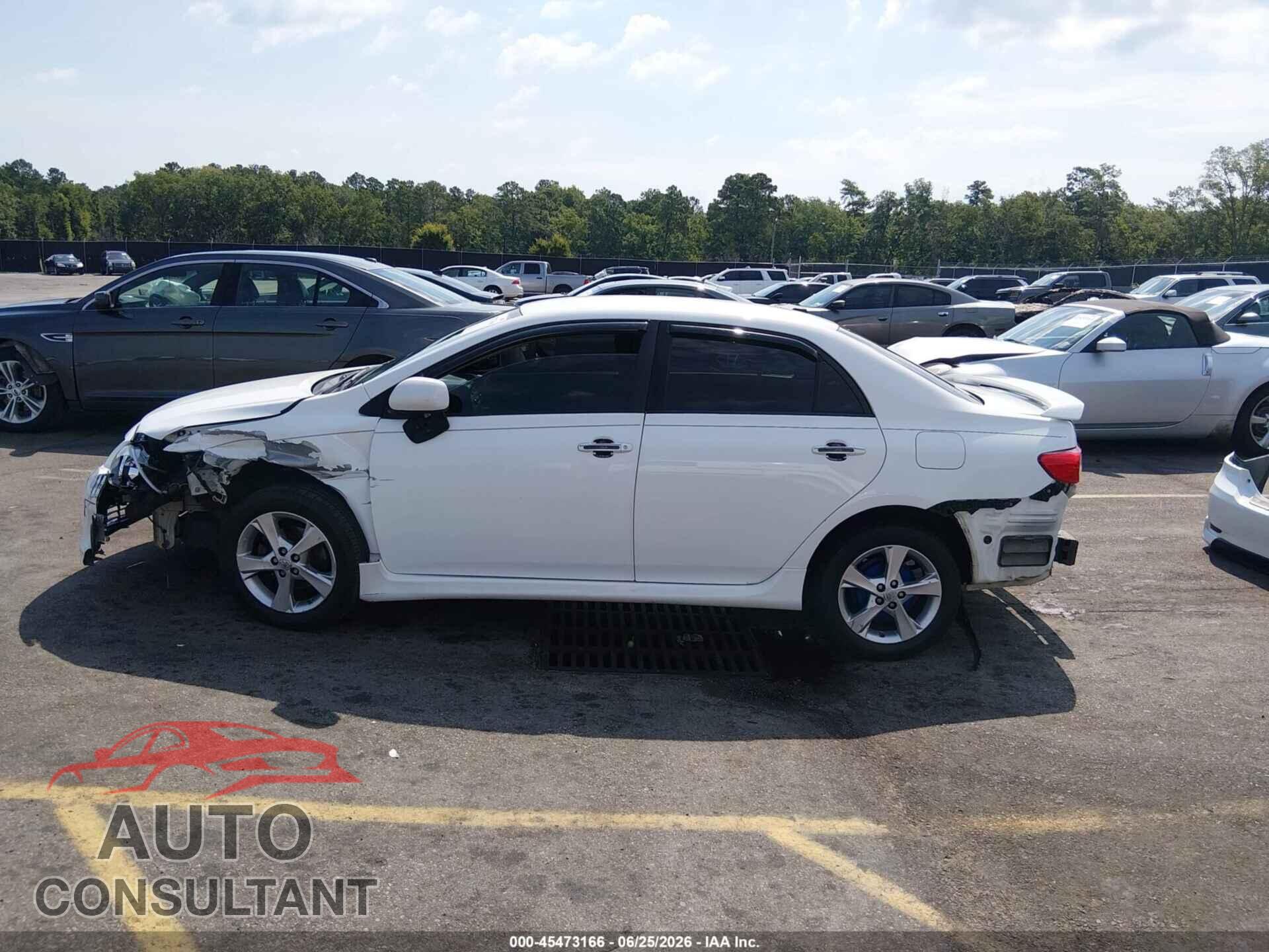 TOYOTA COROLLA 2011 - 2T1BU4EE8BC570751