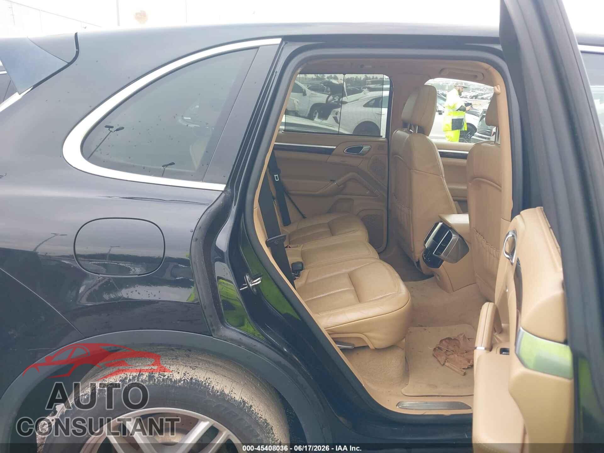 PORSCHE CAYENNE 2016 - WP1AA2A29GLA11423