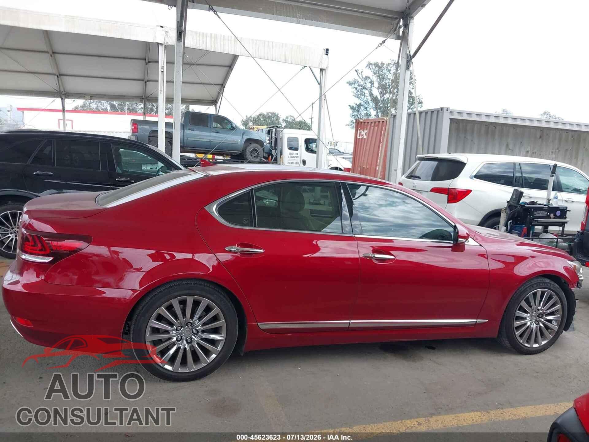 LEXUS LS 460 2013 - JTHCL5EF3D5017705