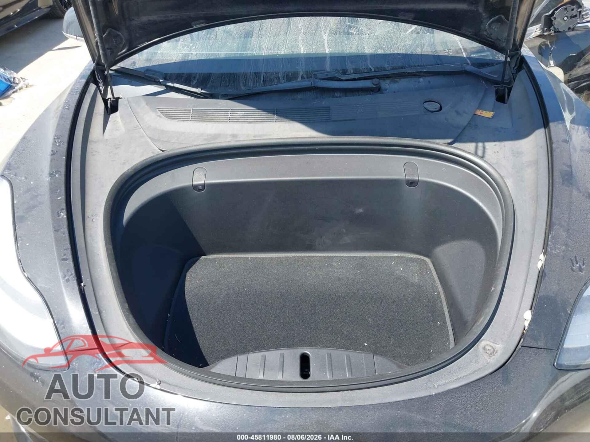 TESLA MODEL 3 2018 - 5YJ3E1EA3JF151682