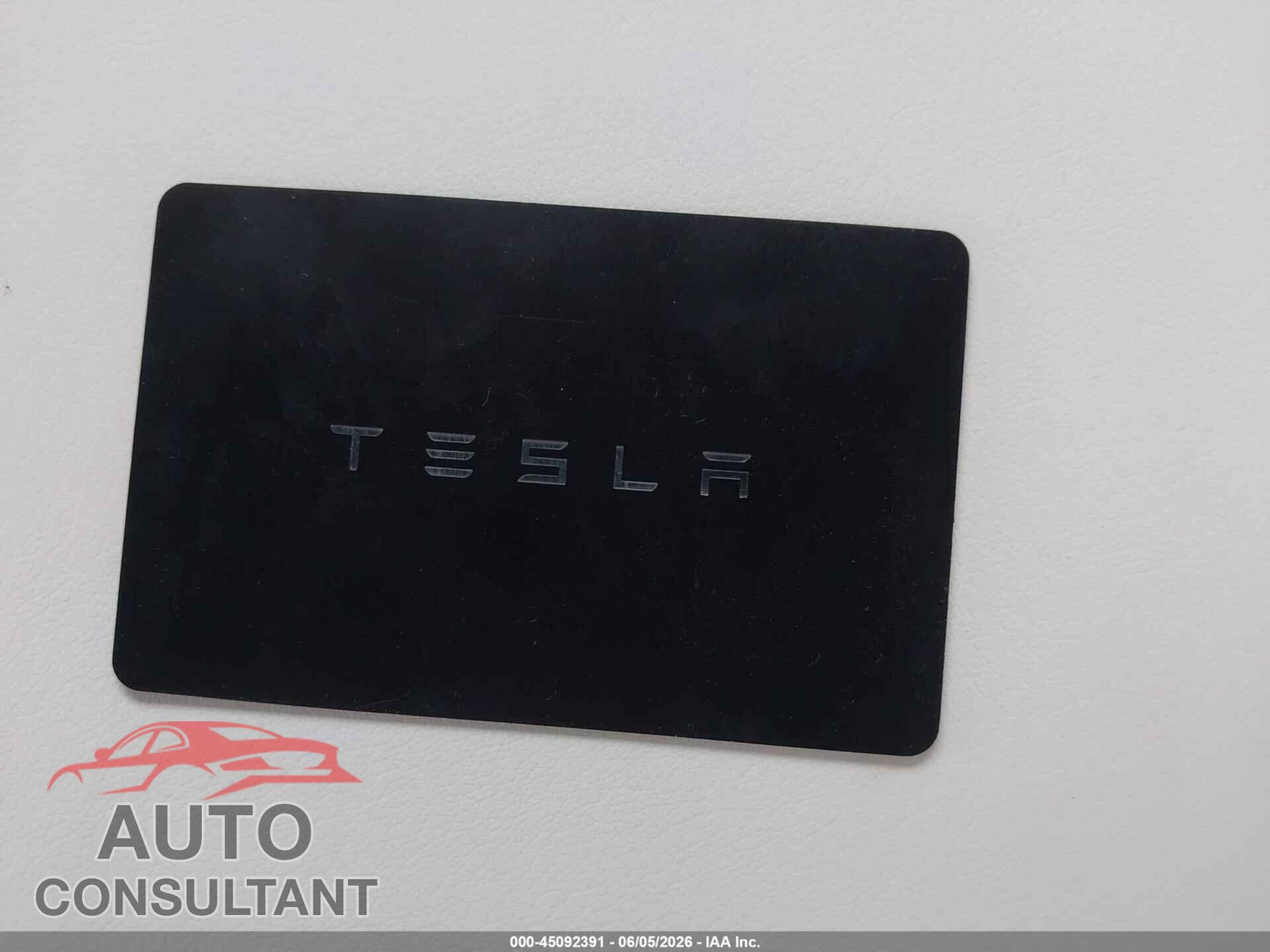 TESLA MODEL 3 2025 - 5YJ3E1EA8SF036982