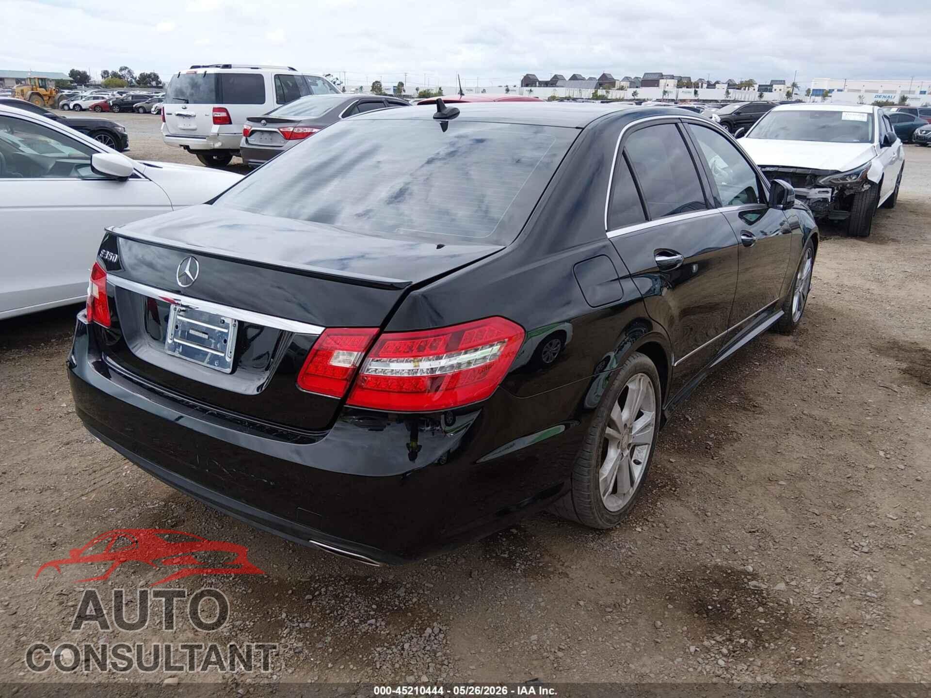 MERCEDES-BENZ E 350 2013 - WDDHF5KB1DA763468