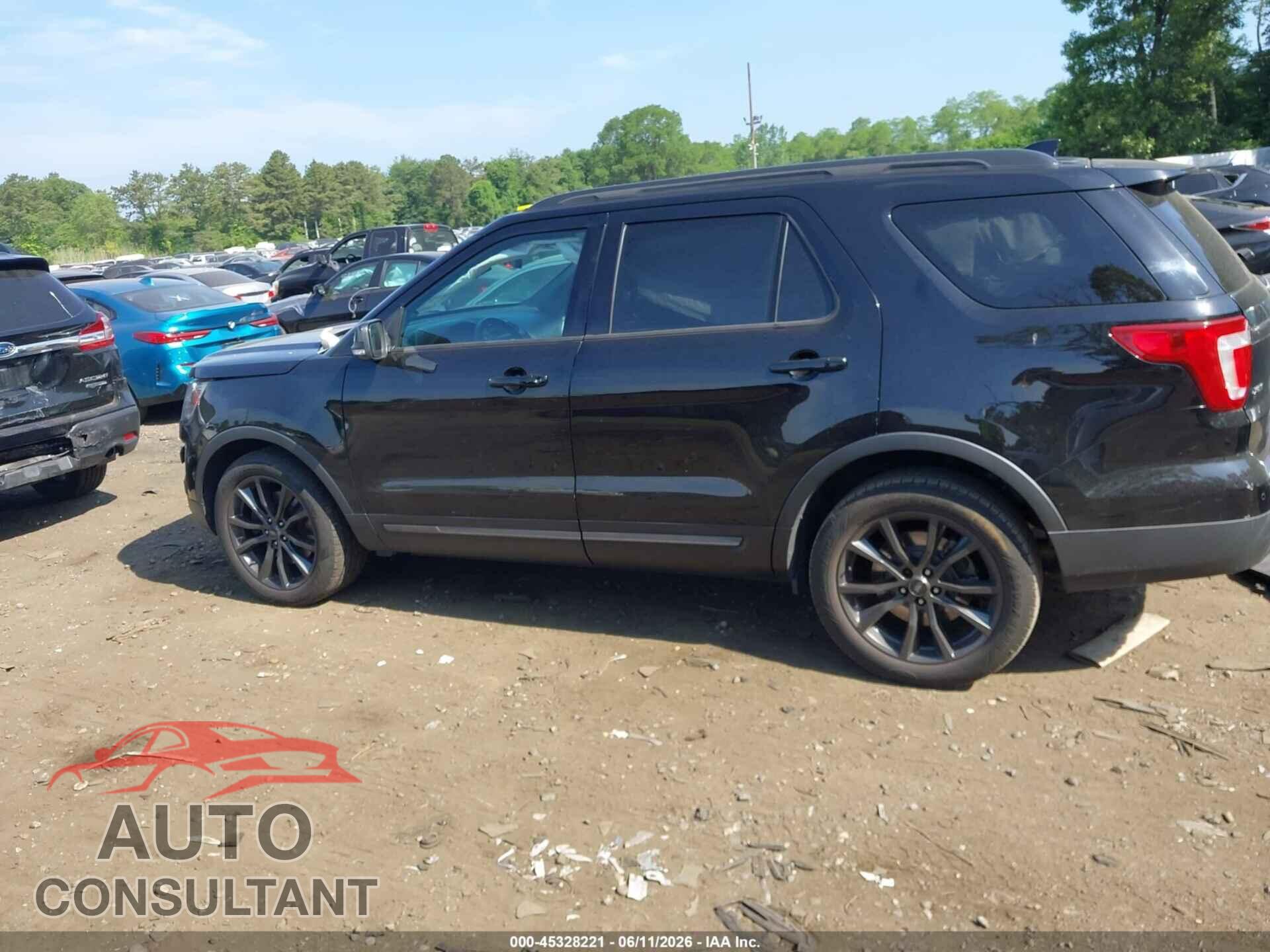 FORD EXPLORER 2017 - 1FM5K8D80HGE07541