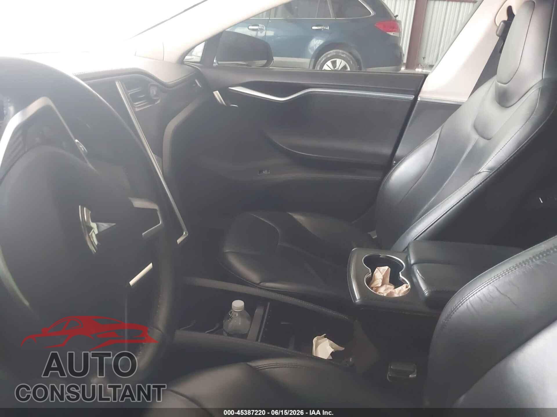 TESLA MODEL S 2013 - 5YJSA1CP8DFP26068