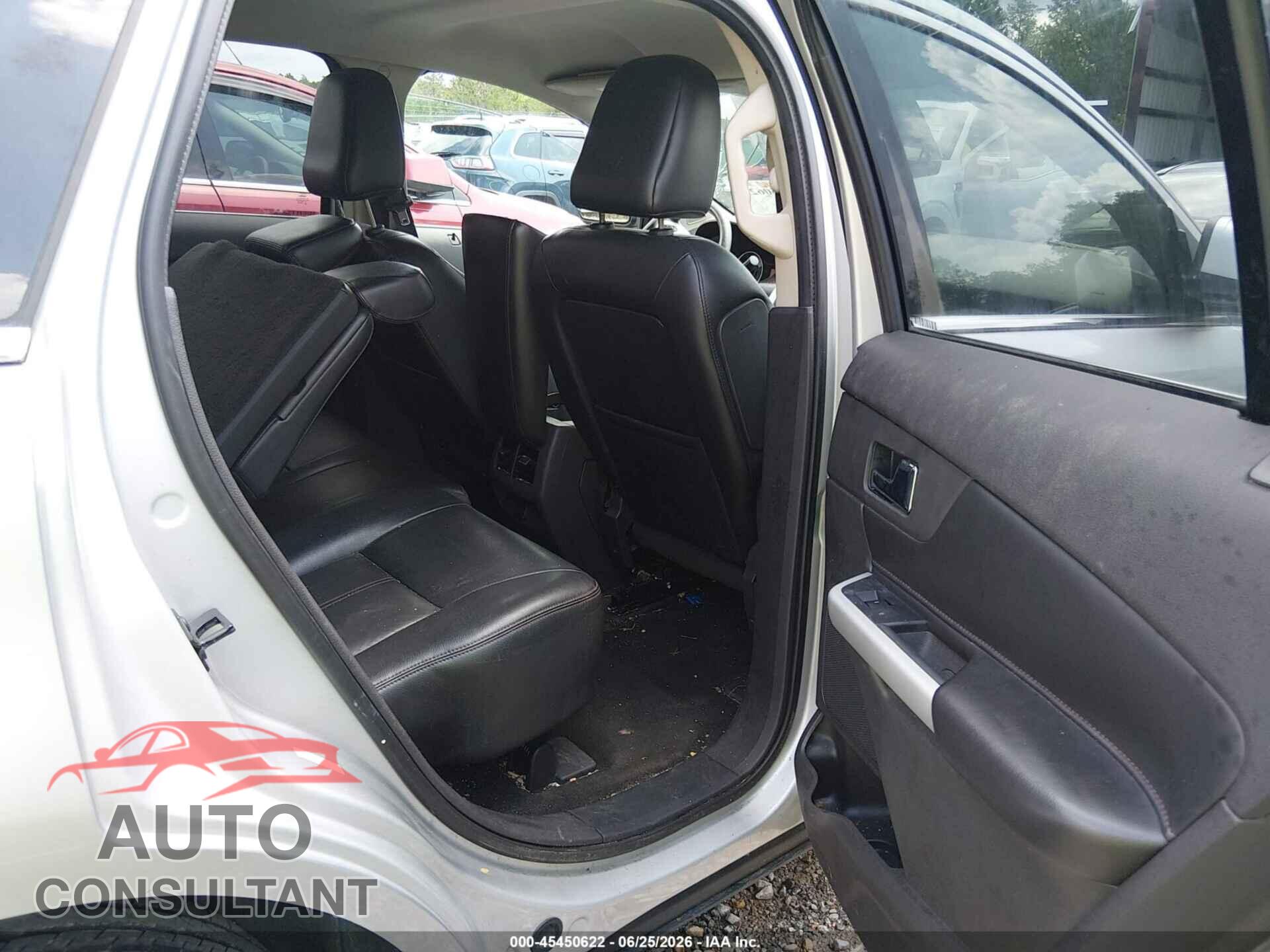 FORD EDGE 2011 - 2FMDK3KC4BBA81828