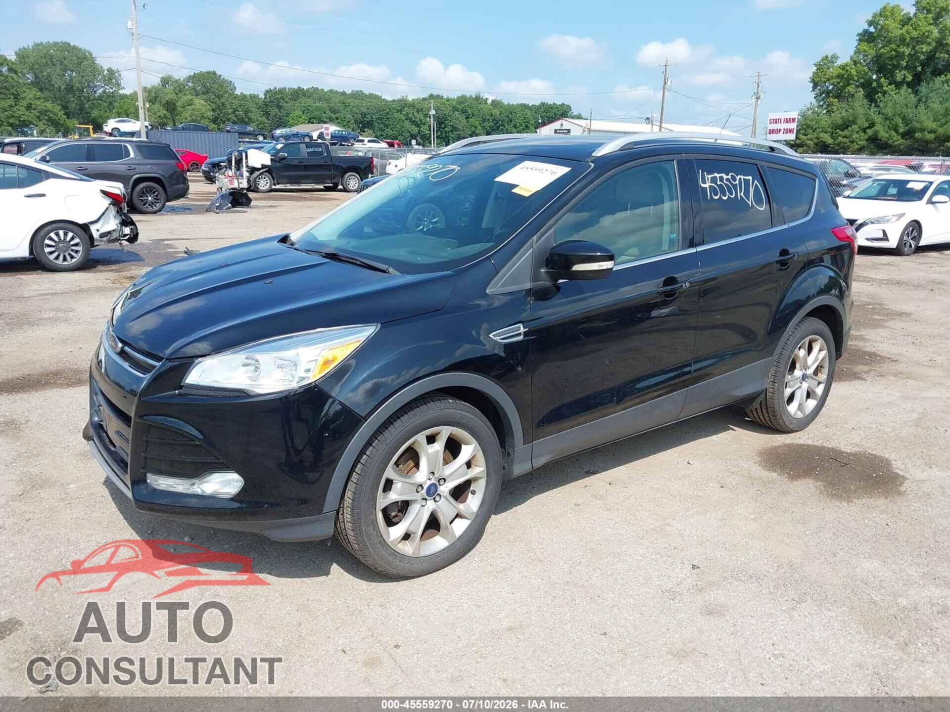 FORD ESCAPE 2016 - 1FMCU9J90GUB22925