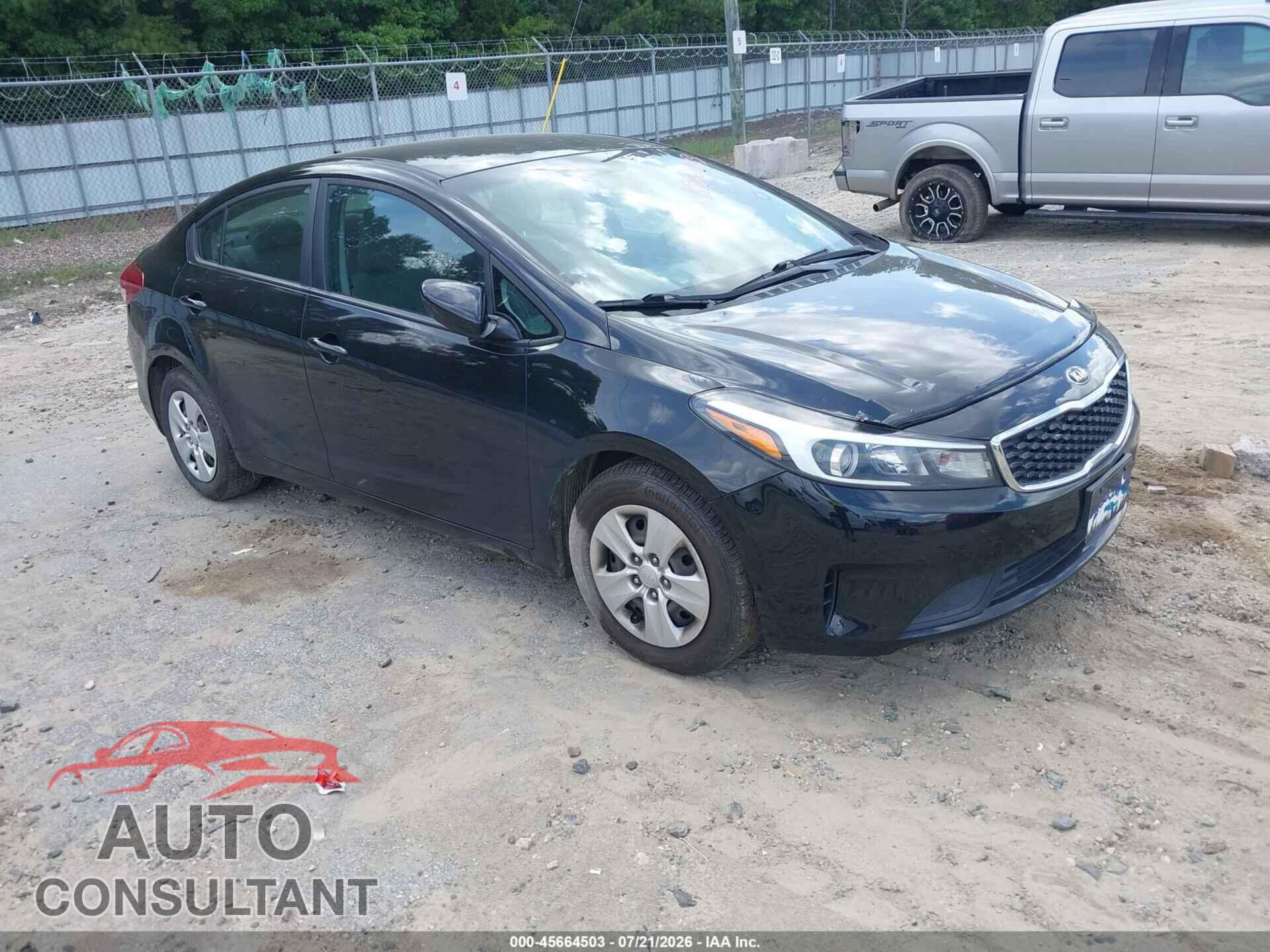 KIA FORTE 2017 - 3KPFK4A71HE056538