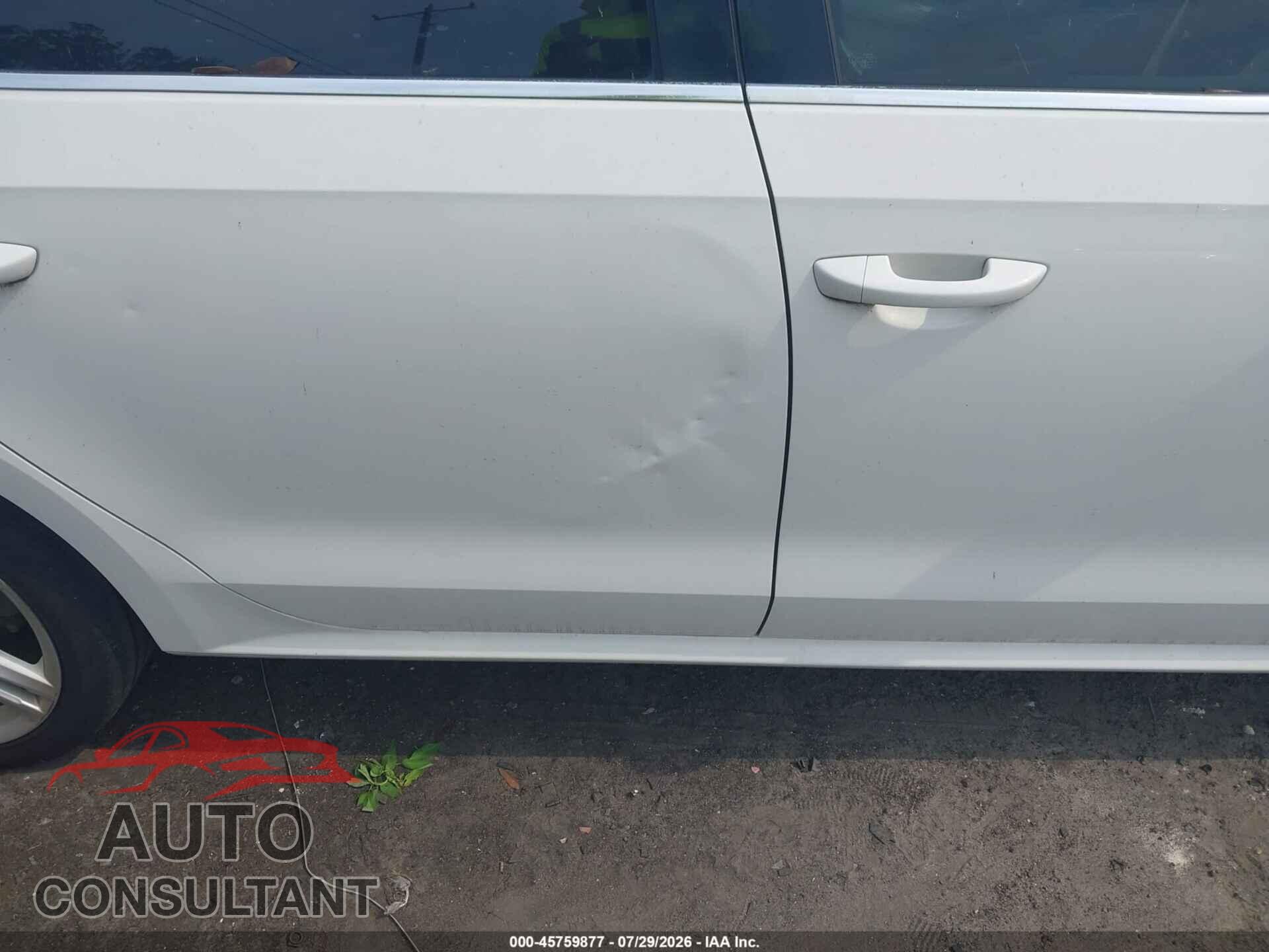 VOLKSWAGEN PASSAT 2014 - 1VWBN7A35EC044672