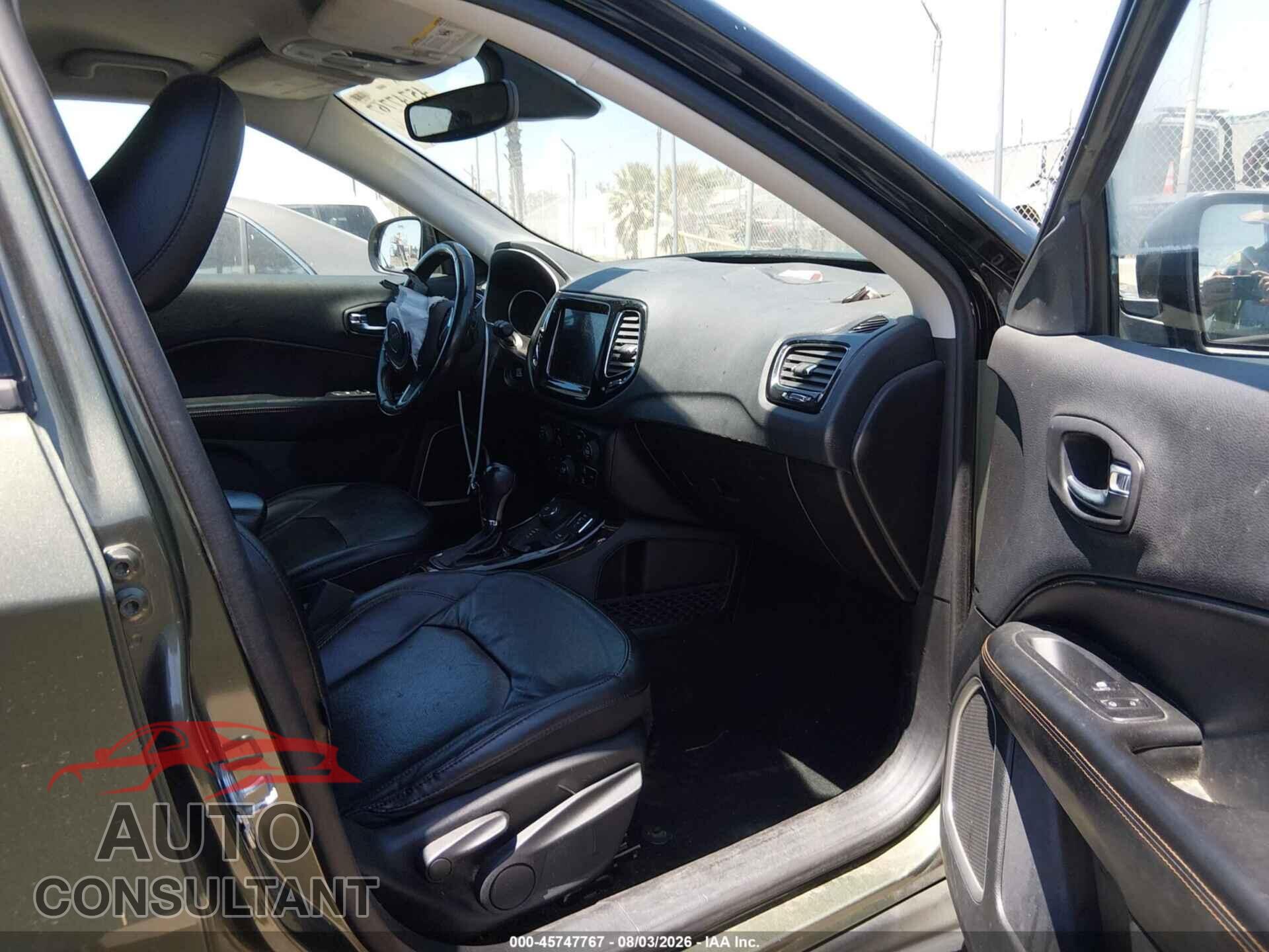JEEP COMPASS 2019 - 3C4NJDCB0KT827803