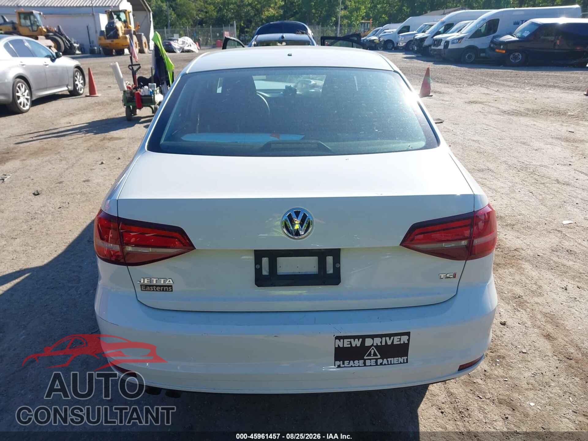 VOLKSWAGEN JETTA 2017 - 3VW2B7AJ3HM291408