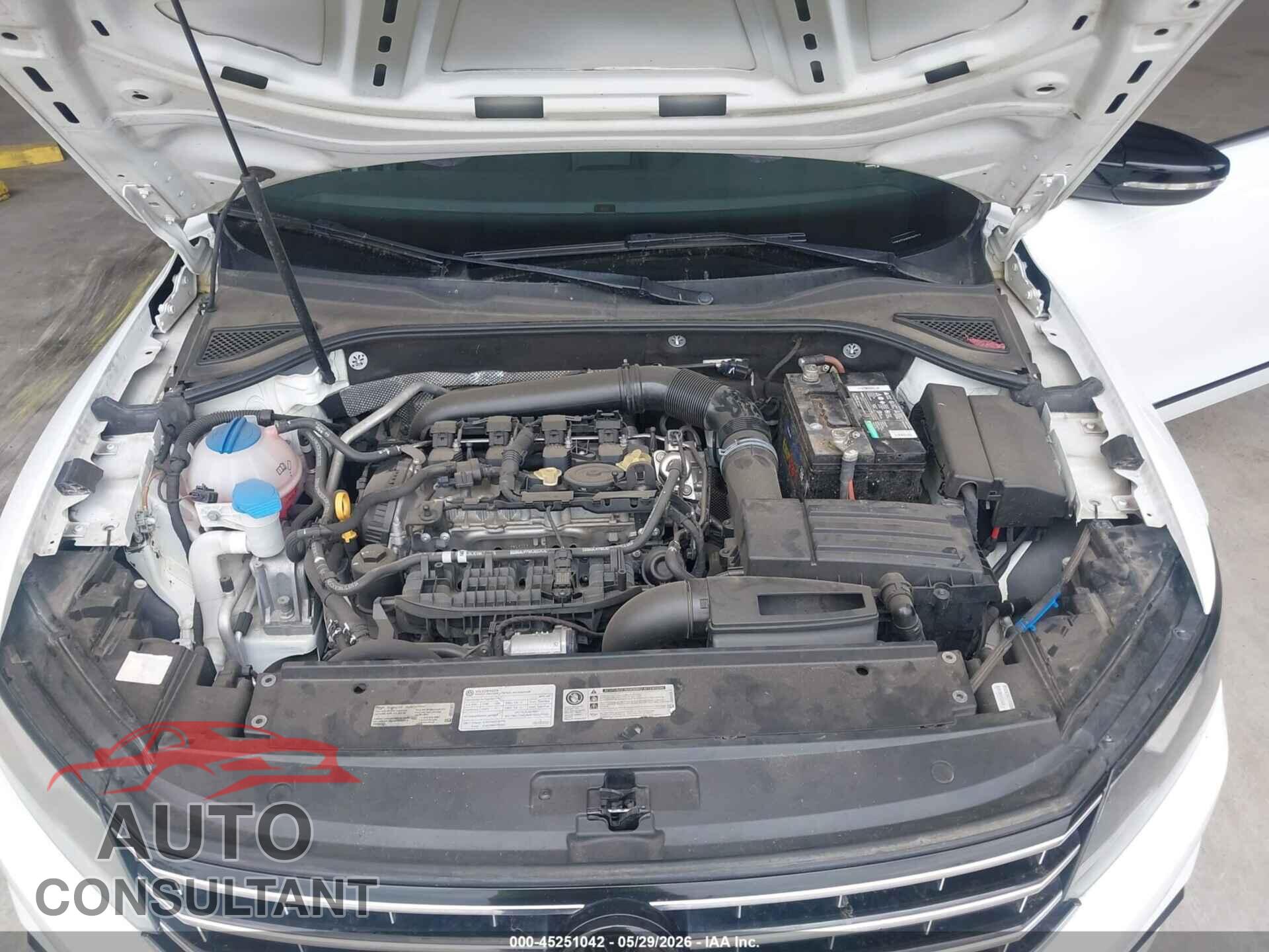 VOLKSWAGEN PASSAT 2016 - 1VWAT7A32GC047713