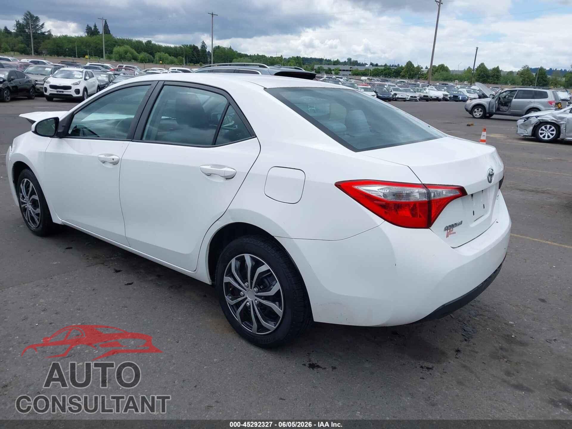 TOYOTA COROLLA 2015 - 2T1BURHE5FC409207