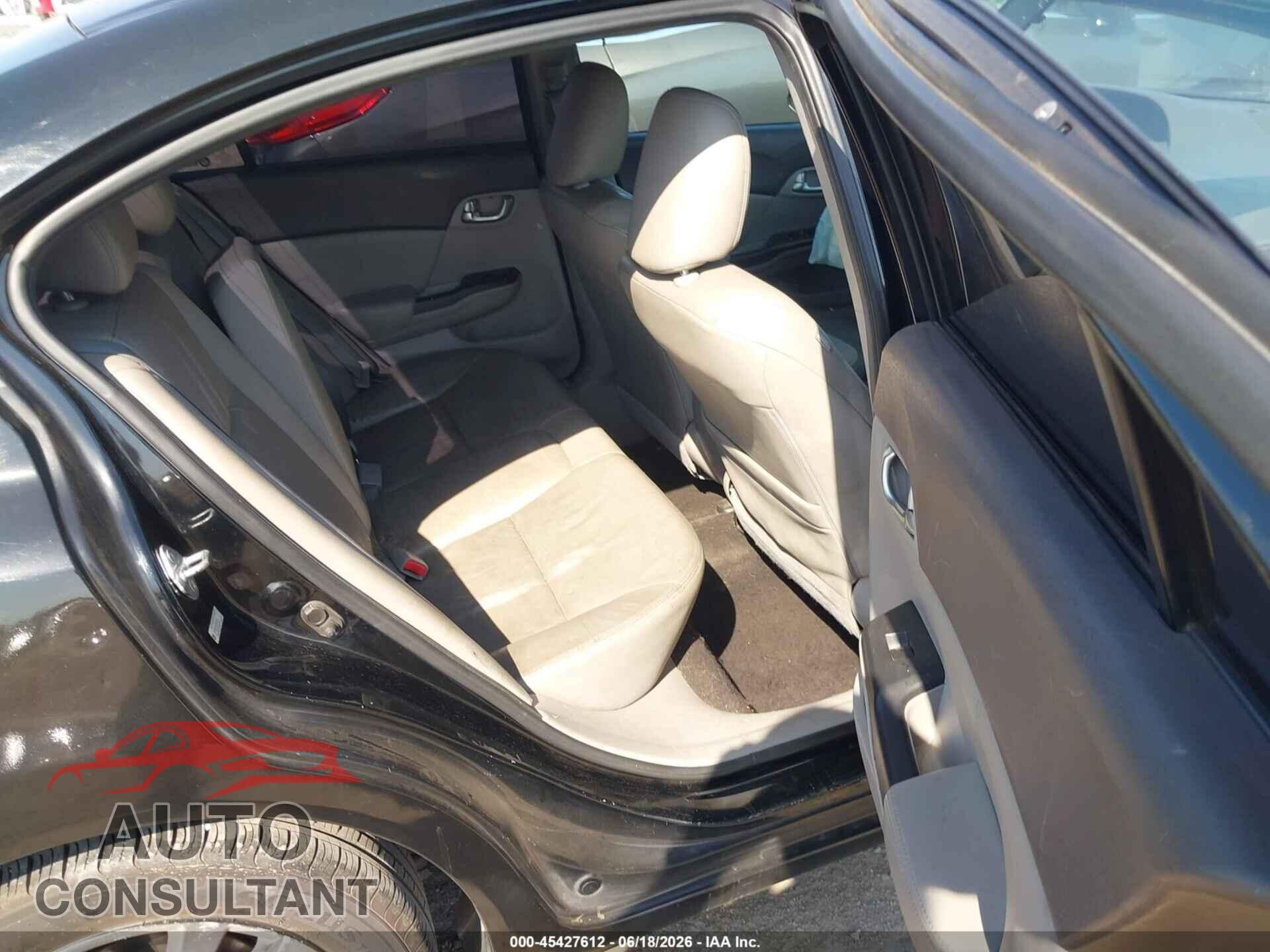 HONDA CIVIC 2012 - 2HGFB2F98CH555303