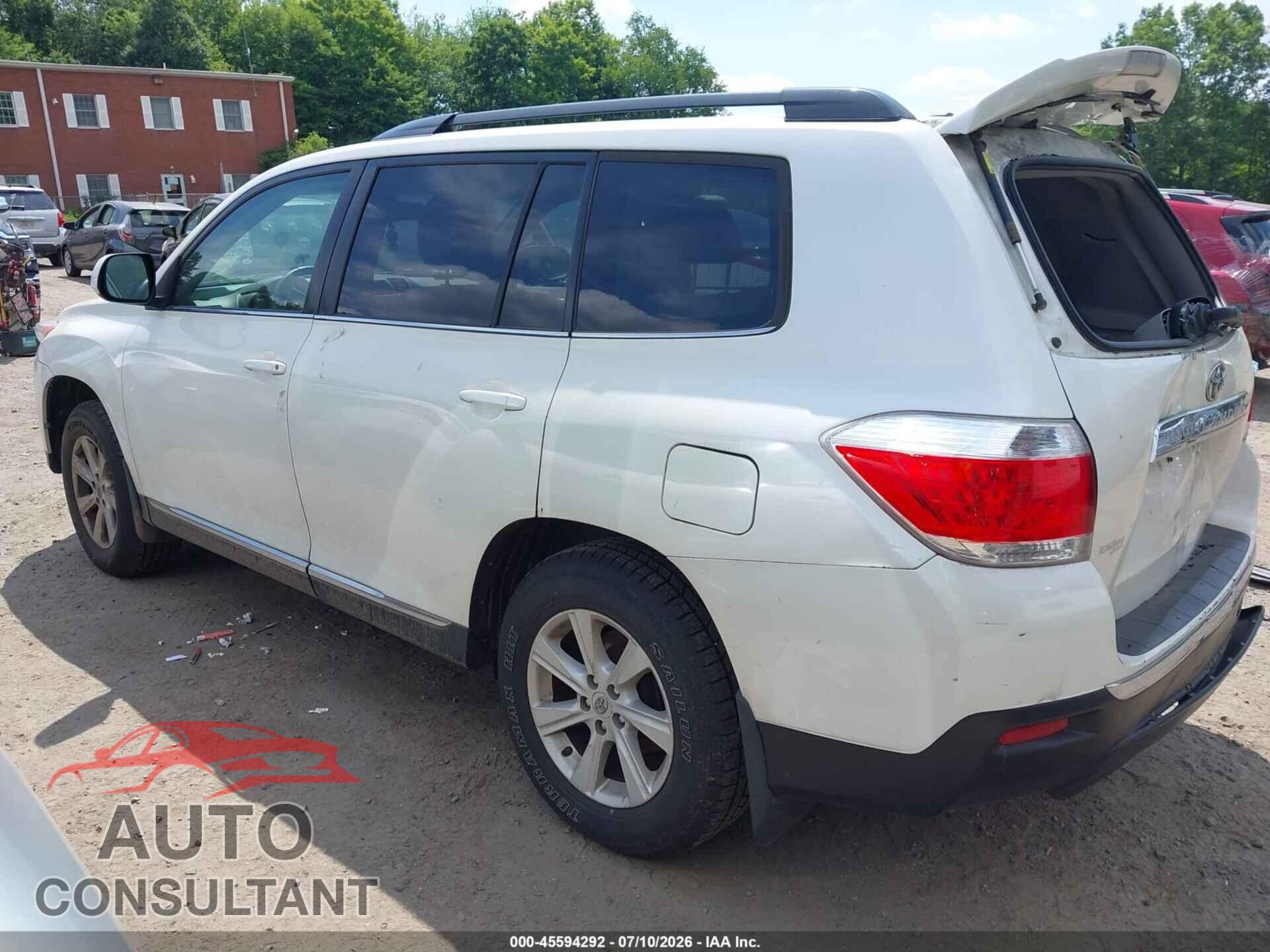 TOYOTA HIGHLANDER 2012 - 5TDBK3EH4CS144073