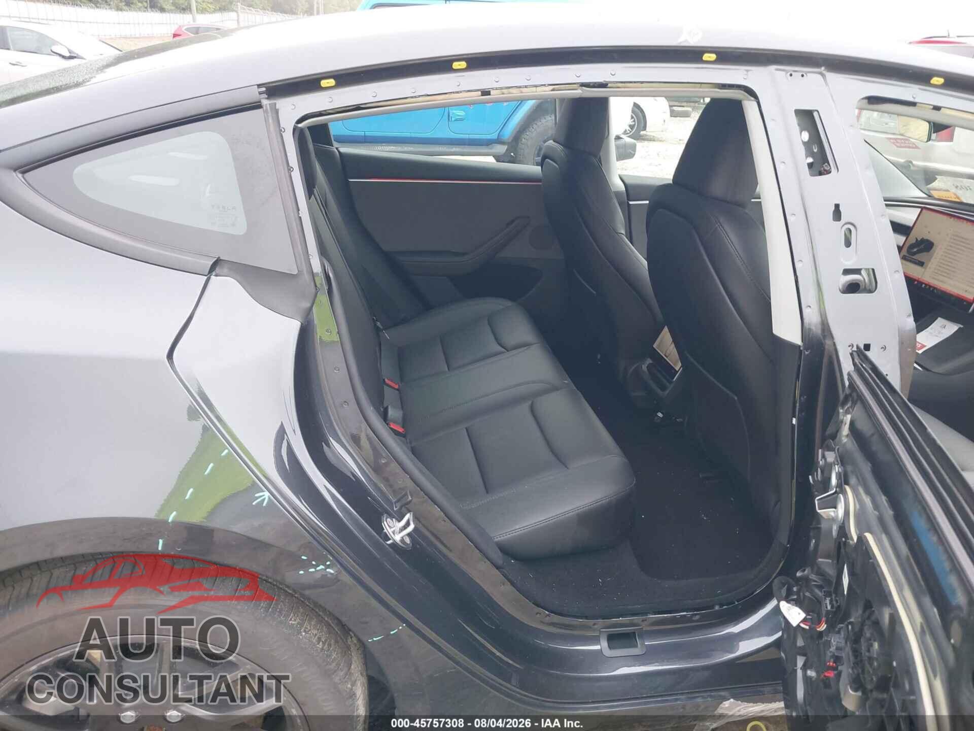 TESLA MODEL 3 2024 - 5YJ3E1EA3RF865744