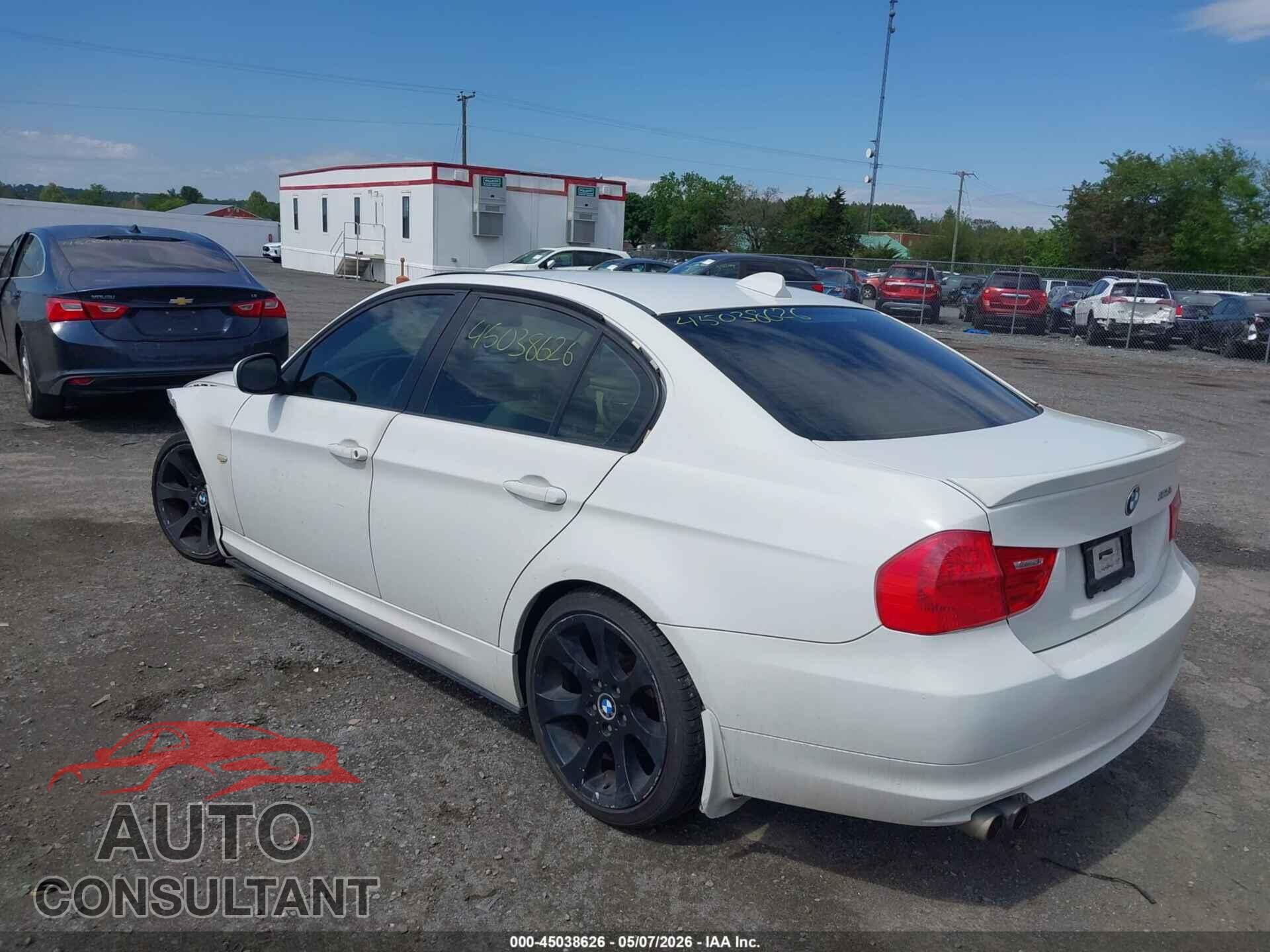 BMW 328I 2011 - WBAPH7C59BE460896