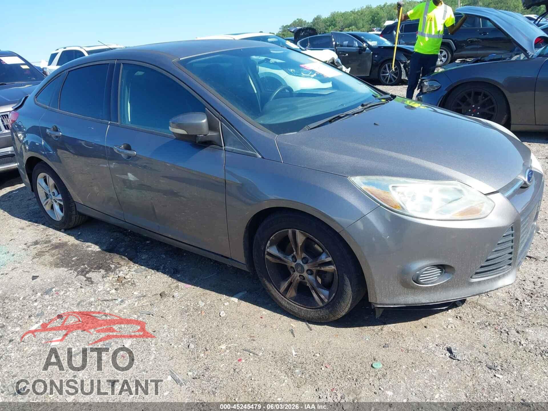 FORD FOCUS 2013 - 1FADP3F22DL272373