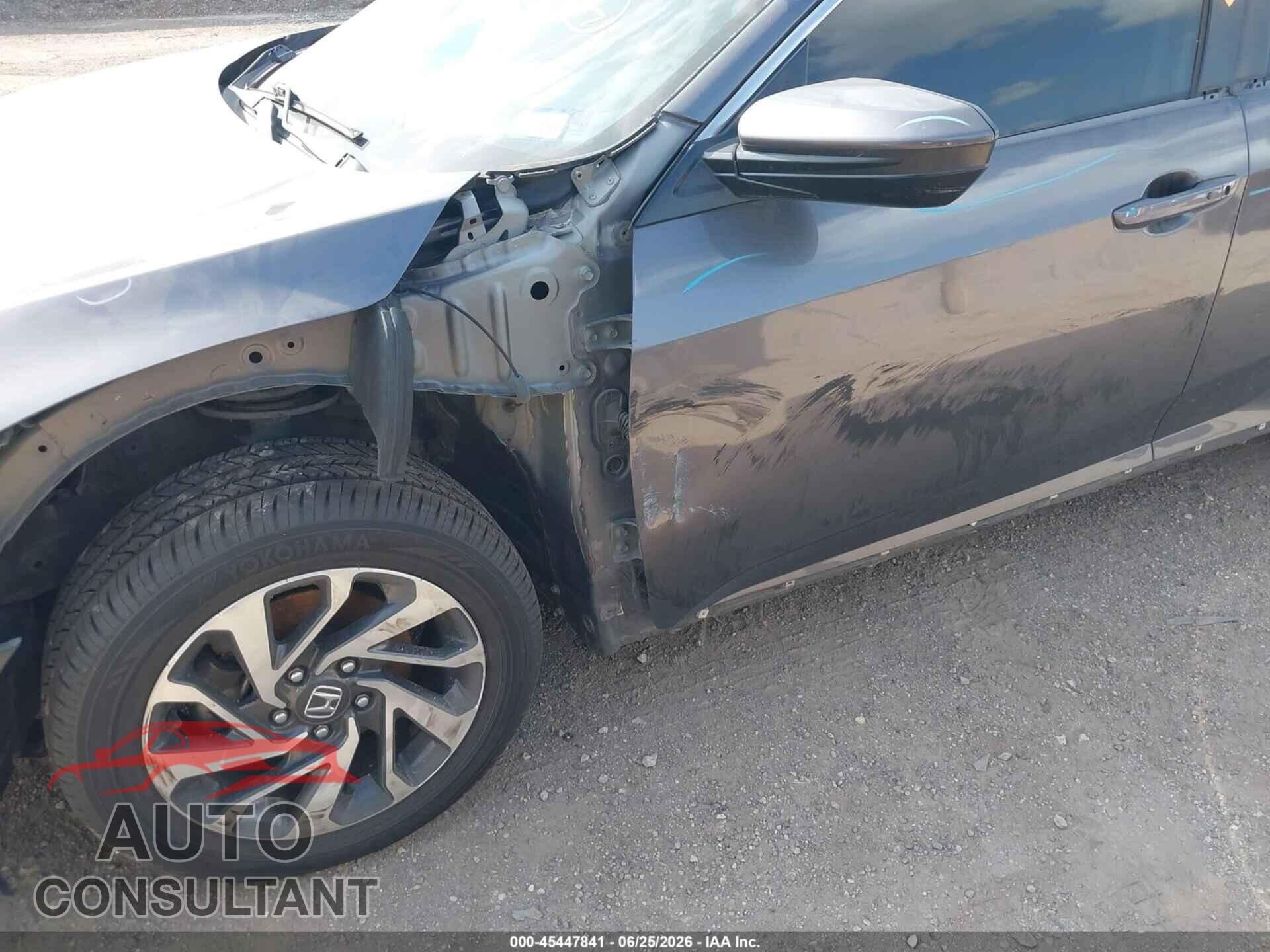 HONDA CIVIC 2017 - 19XFC2F79HE004021