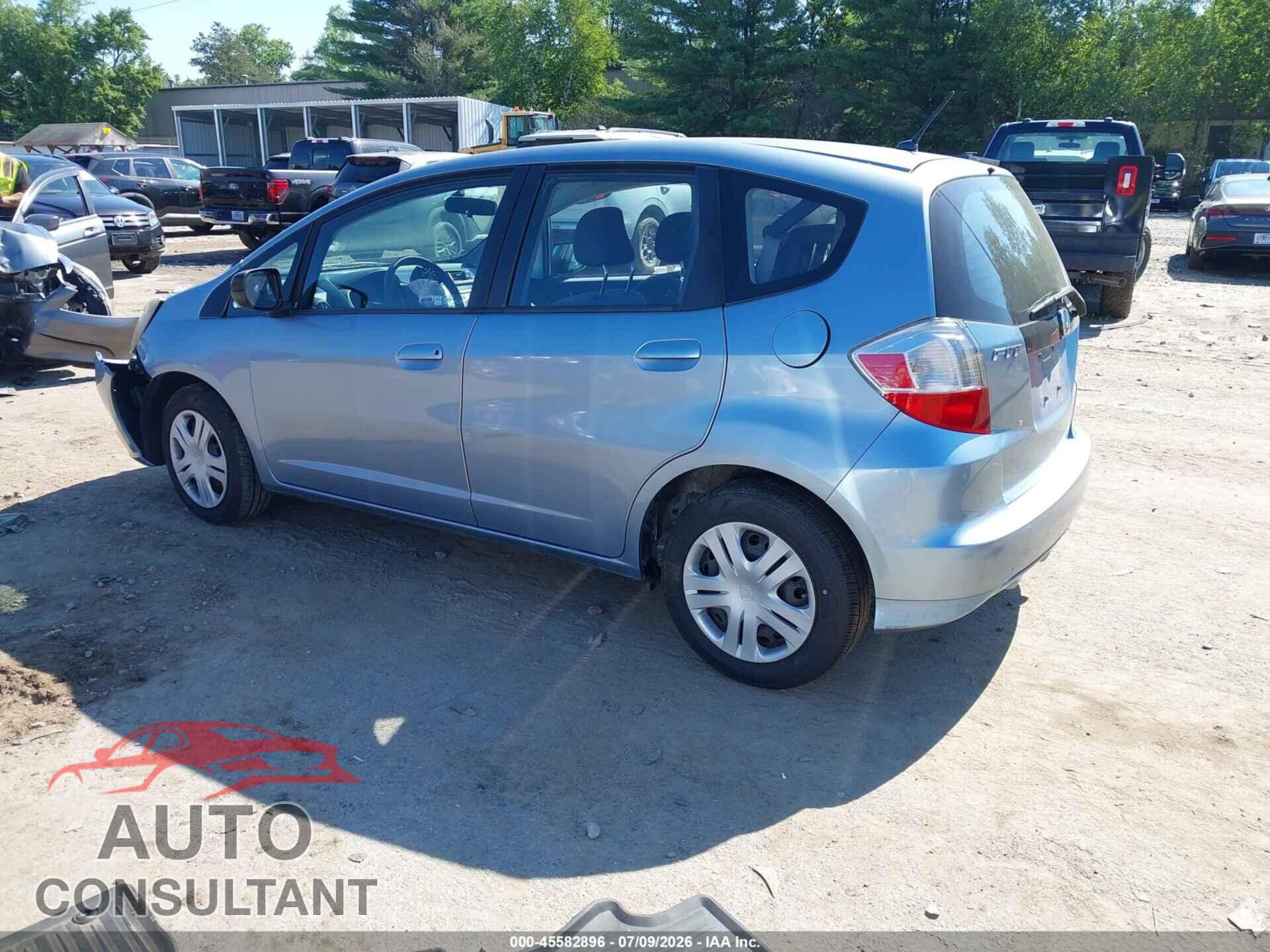 HONDA FIT 2011 - JHMGE8H32BC020196