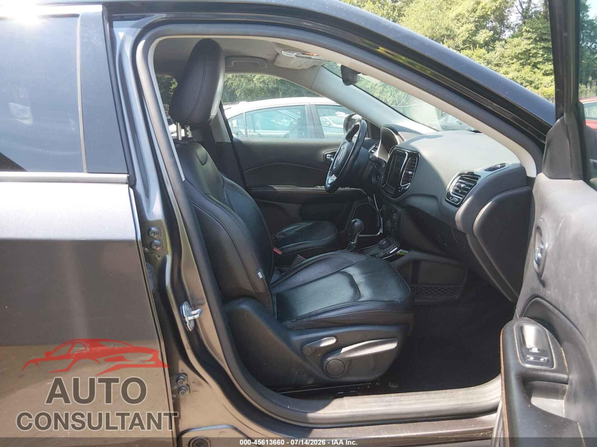 JEEP COMPASS 2019 - 3C4NJDCB0KT771734