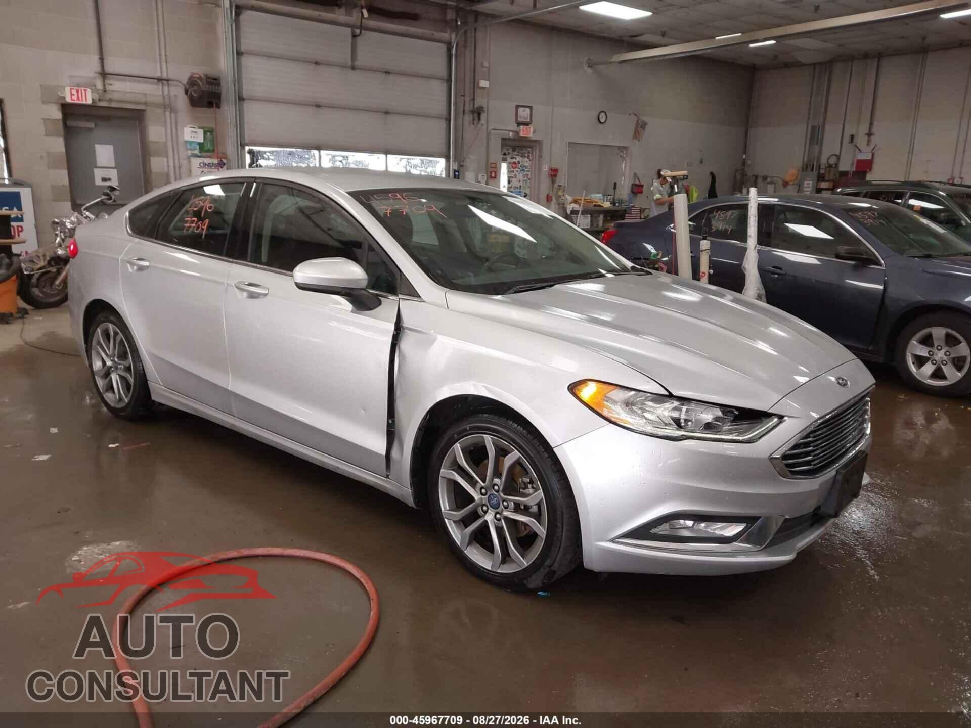 FORD FUSION 2017 - 3FA6P0H76HR390921