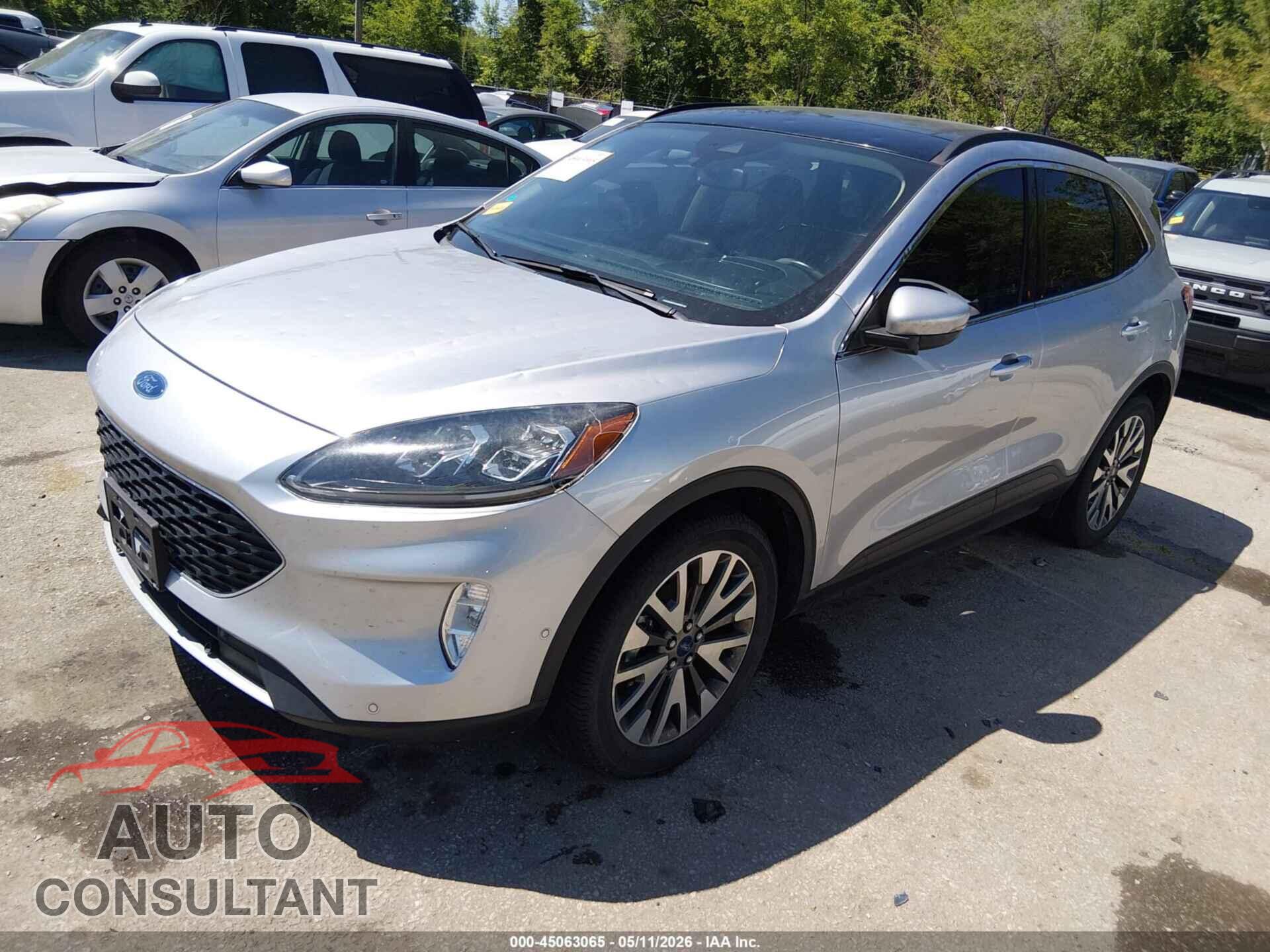 FORD ESCAPE 2020 - 1FMCU9J92LUA76931