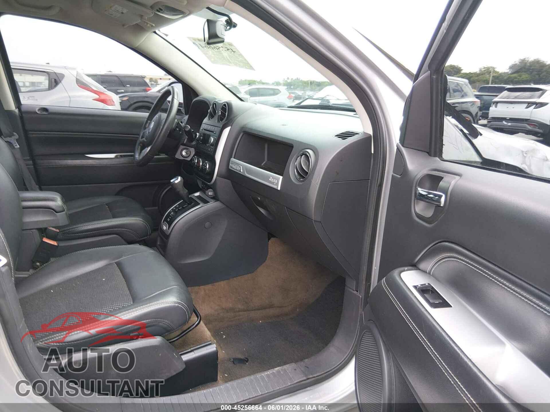 JEEP COMPASS 2017 - 1C4NJCEA0HD151348