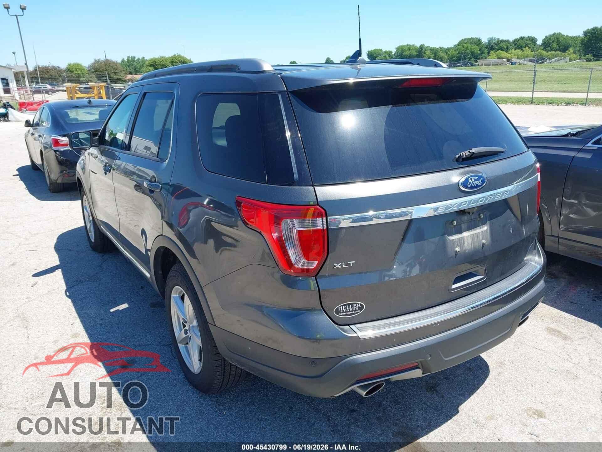 FORD EXPLORER 2018 - 1FM5K7D83JGC39751