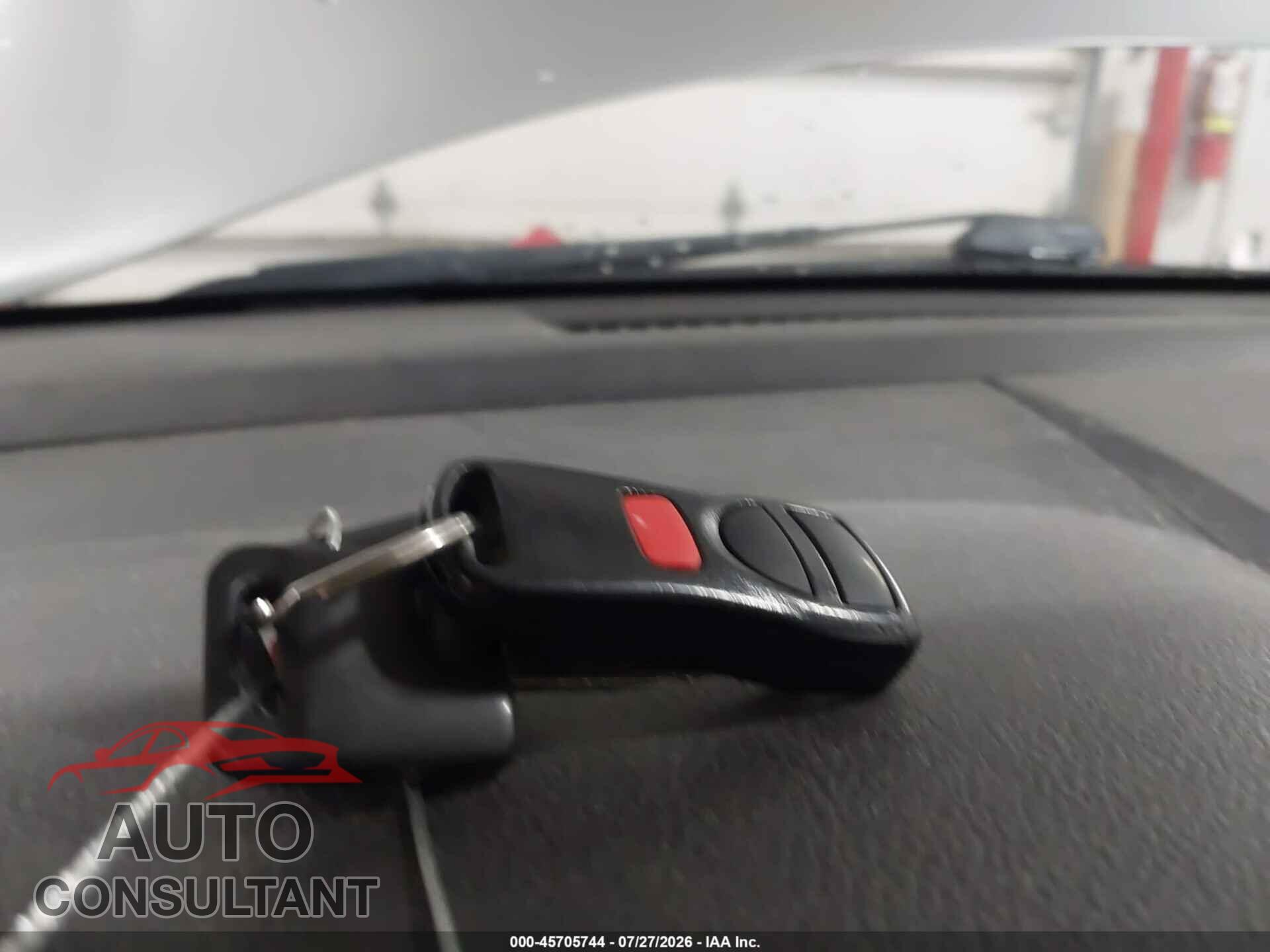 NISSAN VERSA 2011 - 3N1BC1AP4BL423318