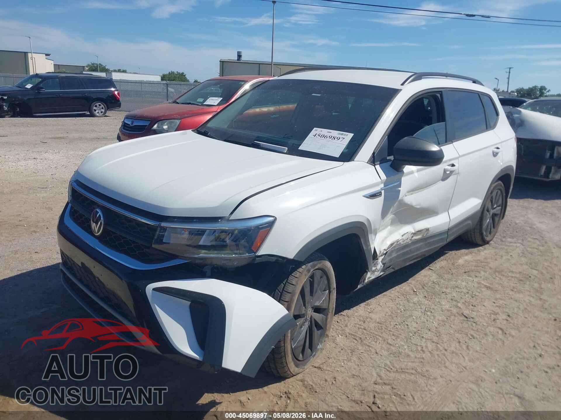 VOLKSWAGEN TAOS 2022 - 3VVDX7B26NM035894